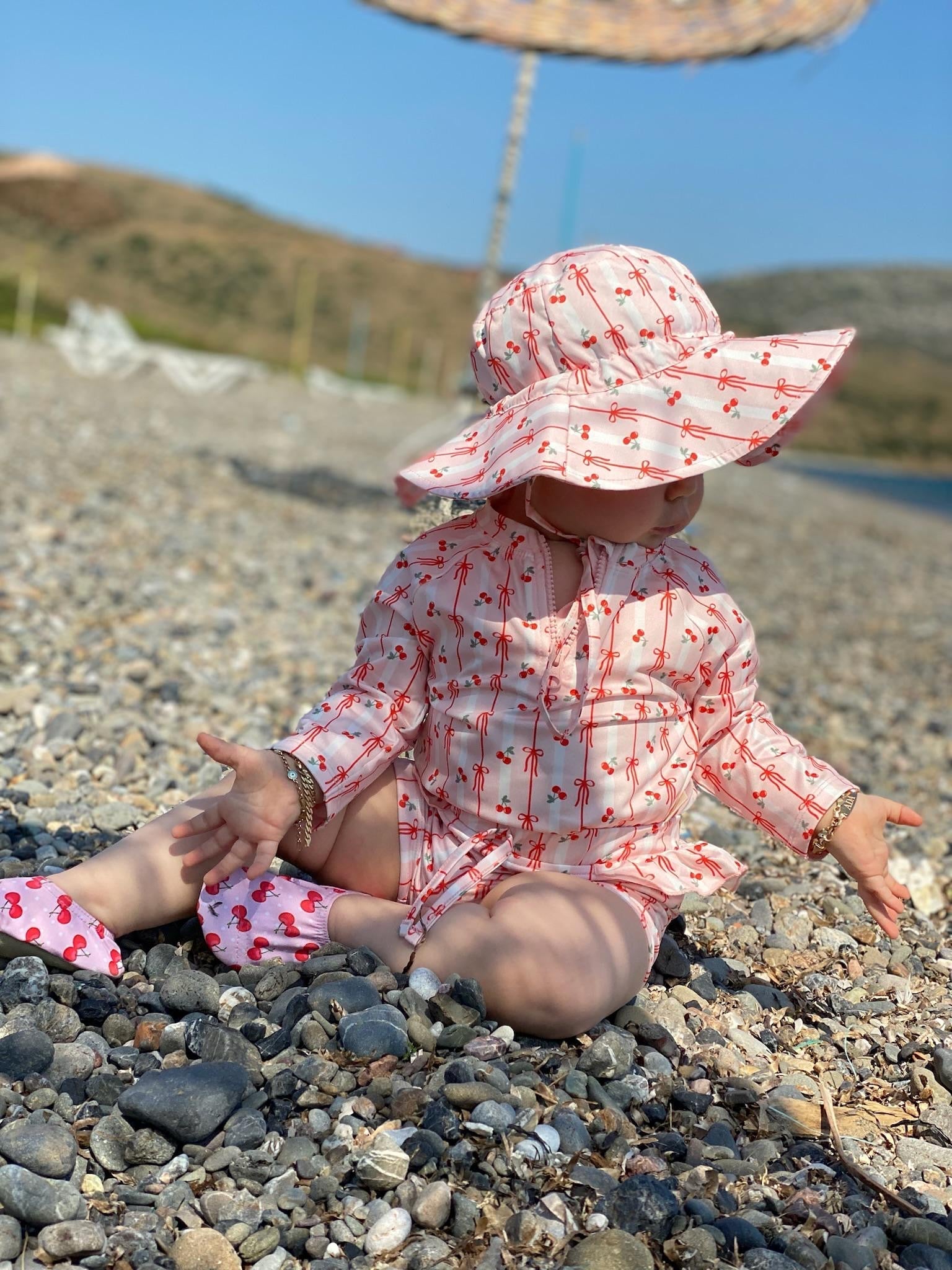 UV Korumalı Alt Üst Kız Bebek Mayo Seti – Cherry Bow - 0