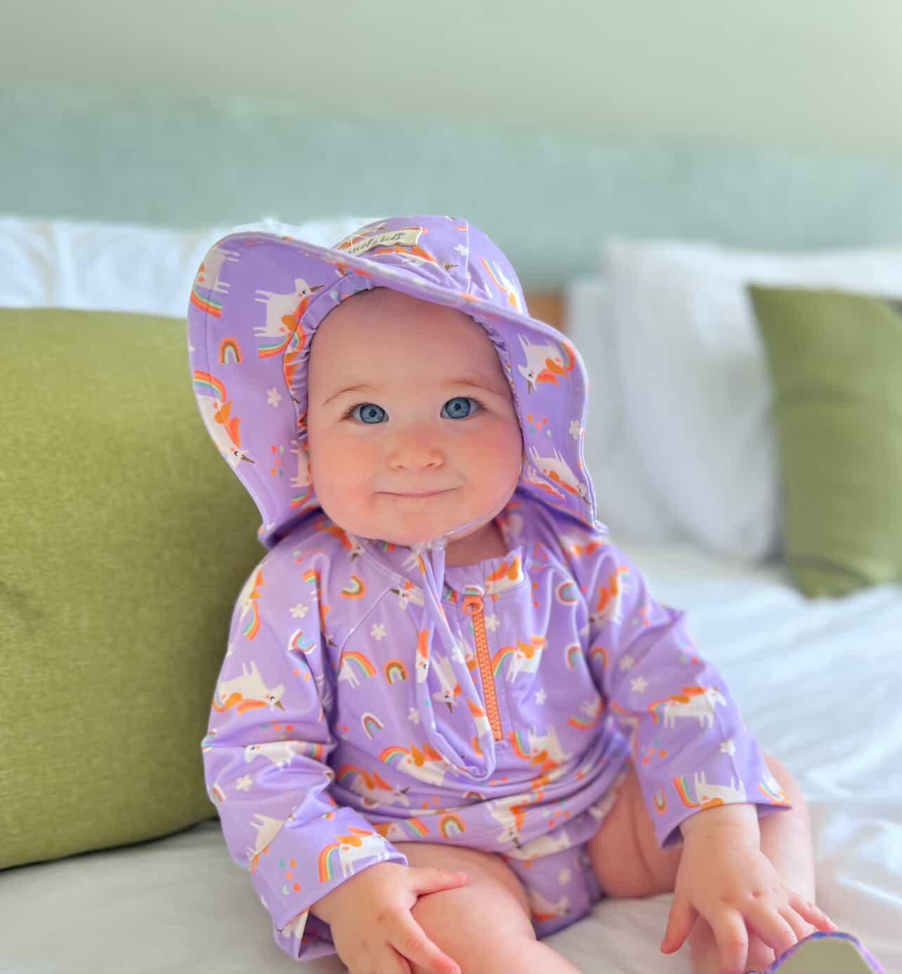 UV Korumalı Alt Üst Kız Bebek Mayo Seti – Rainbow Unicorn Lilac - 0