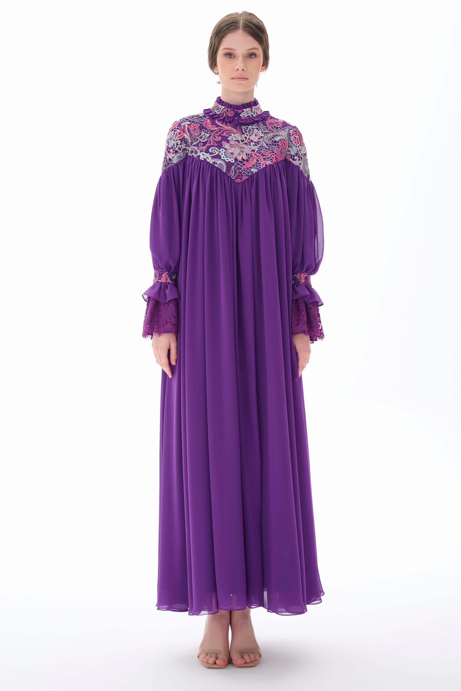 Miha-Robası Güpür Detaylı Elbi̇se-Elbise-9-Milagron.com