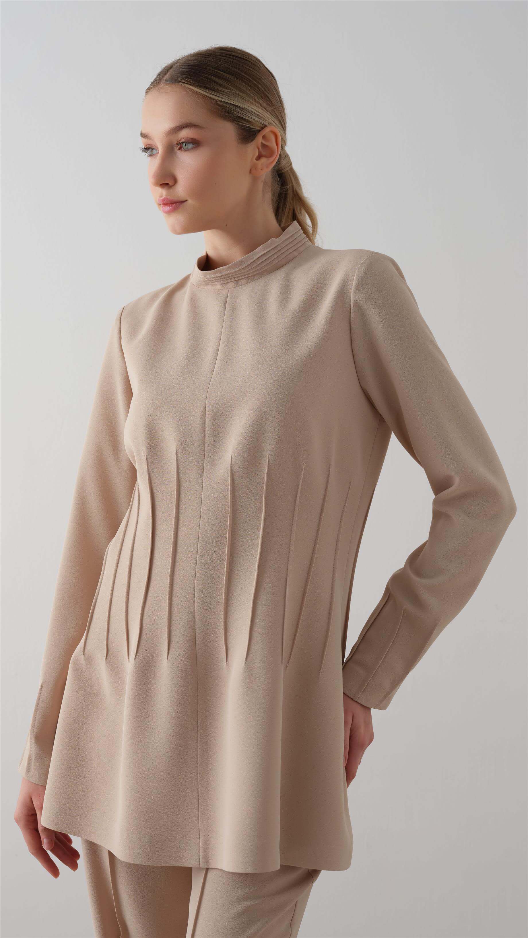 Miha-Üst Bedeni̇ Nervürlü Krep Takip Bej-3-Milagron.com