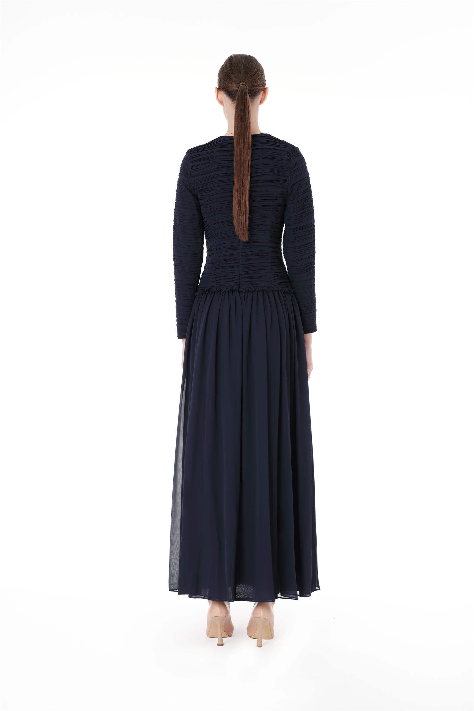 Miha-Üstü Pli̇seli̇ Beli̇ Fırfır Büzgülü Elbi̇se-Elbise-6-Milagron.com