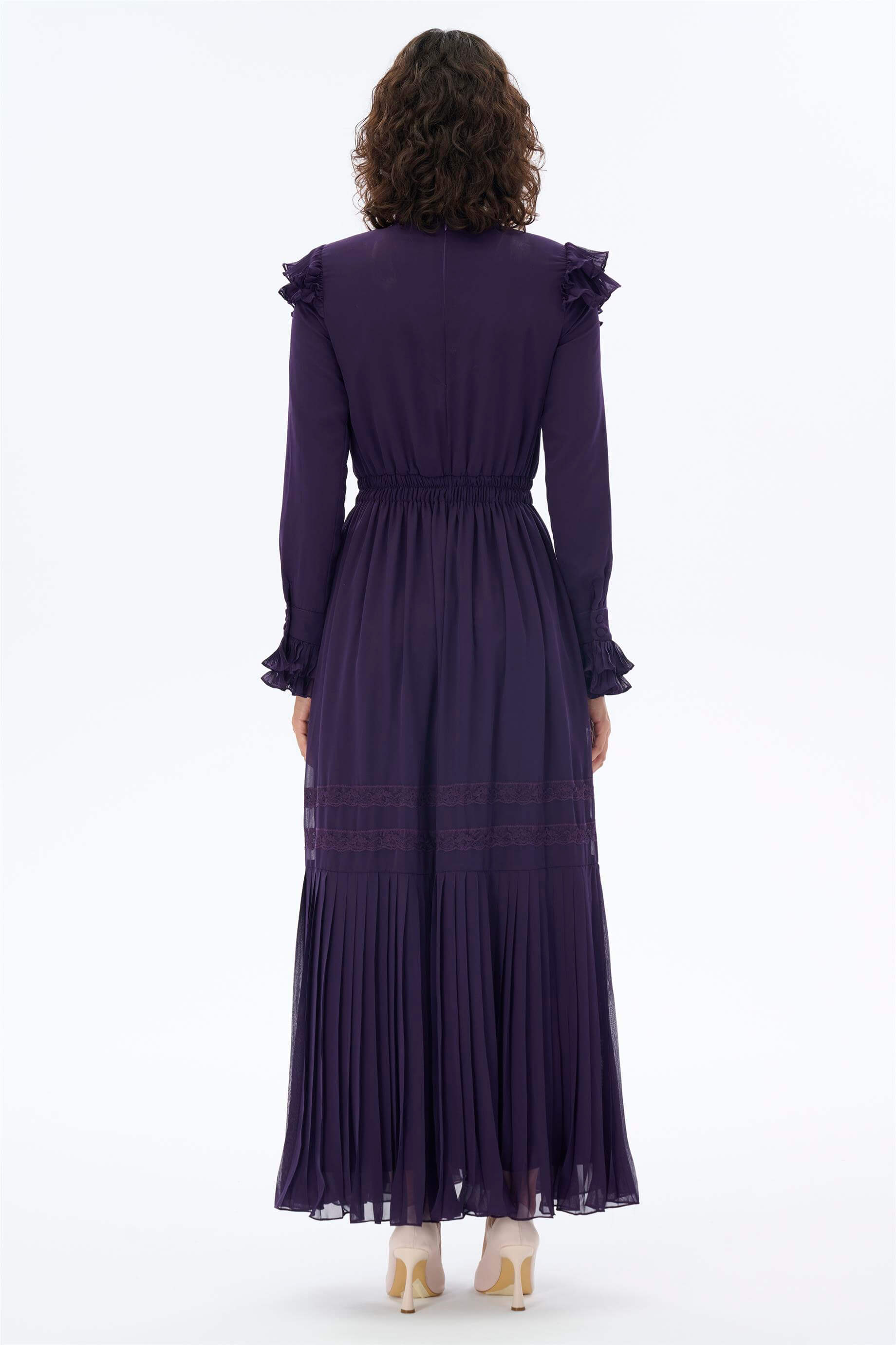 Miha-Yaka Detayı Pi̇li̇seli̇ Retro Elbi̇se-Elbise-7-Milagron.com