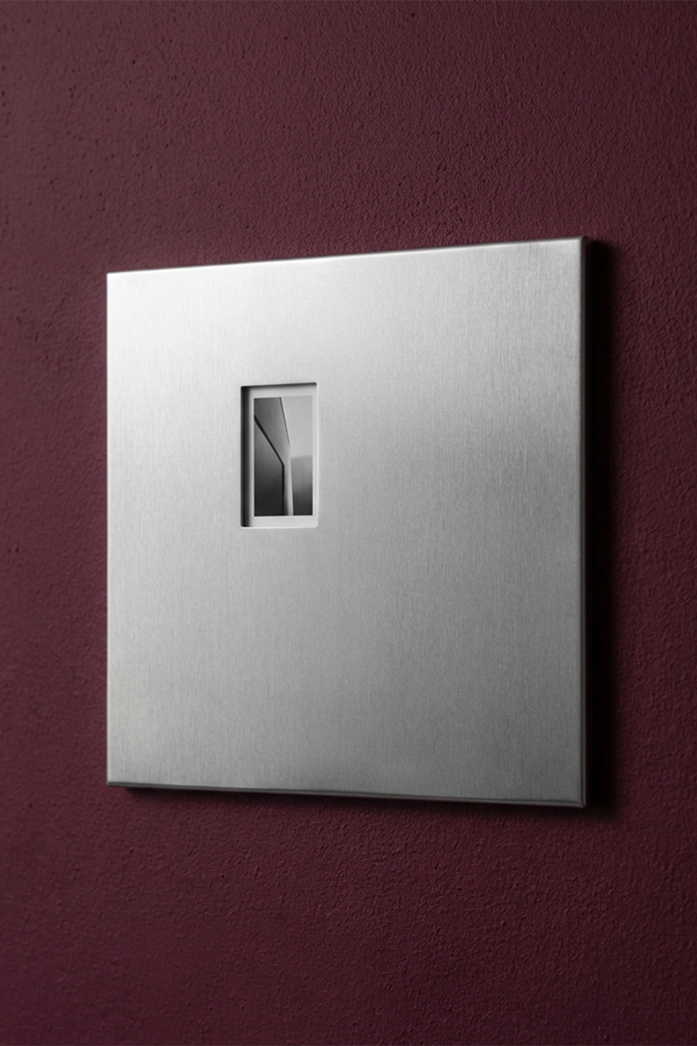 Milnoi-Metal Çerçeve – Modern Ve Zamansız Tasarım-Çerçeve-3-Milagron.com