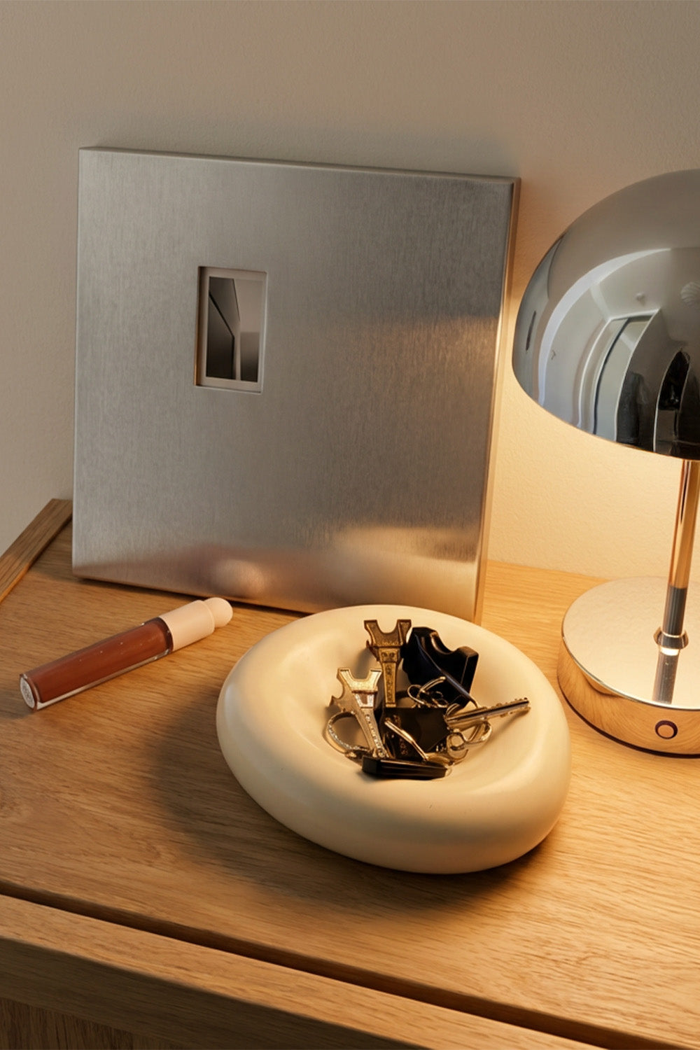 Milnoi-Metal Çerçeve – Modern Ve Zamansız Tasarım-Çerçeve-5-Milagron.com