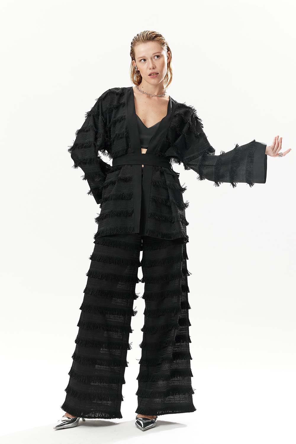 Mirimalist-Fringe Kimono-Kimono-4-Milagron.com