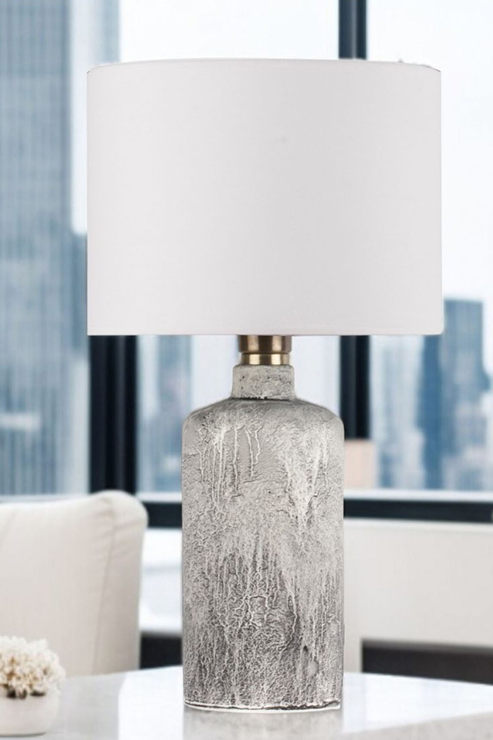 Moena Studio-Oslo Doğal Taş Görünümlü Seramik Abajur – Krem Başlık-Abajur-2-Milagron.com