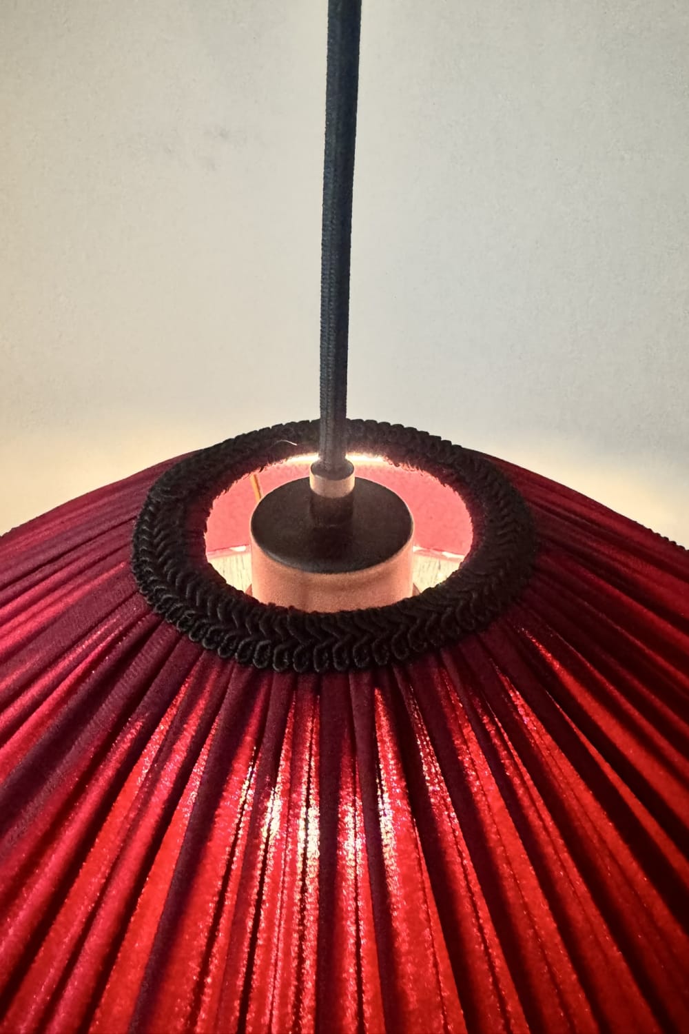 Motto Home Design-Helen Saten Kumaş Püsküllü Avize-Avize-7-Milagron.com