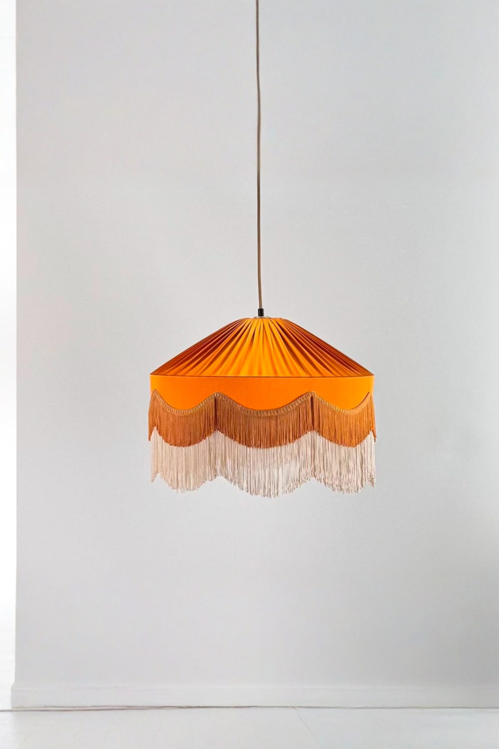 Motto Home Design-Sofia Avize Mat Turuncu / Kahve-krem Püskül-Avize-1-Milagron.com