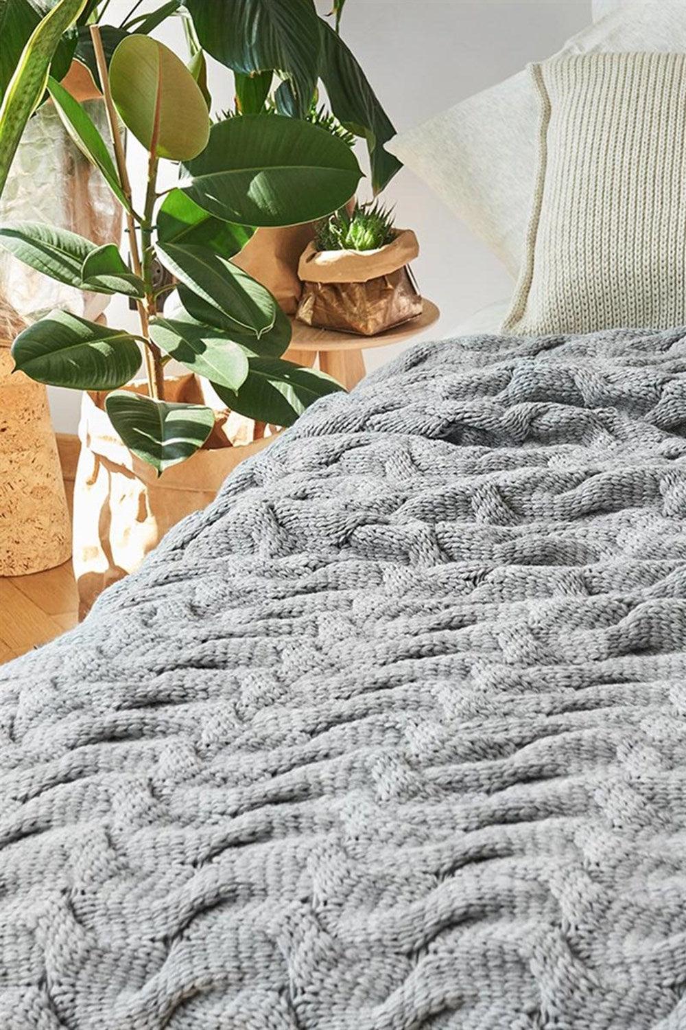 Moyha-Chunky Gri Yatak Örtüsü (180 x 240)-Yatak Örtüsü-3-Milagron.com