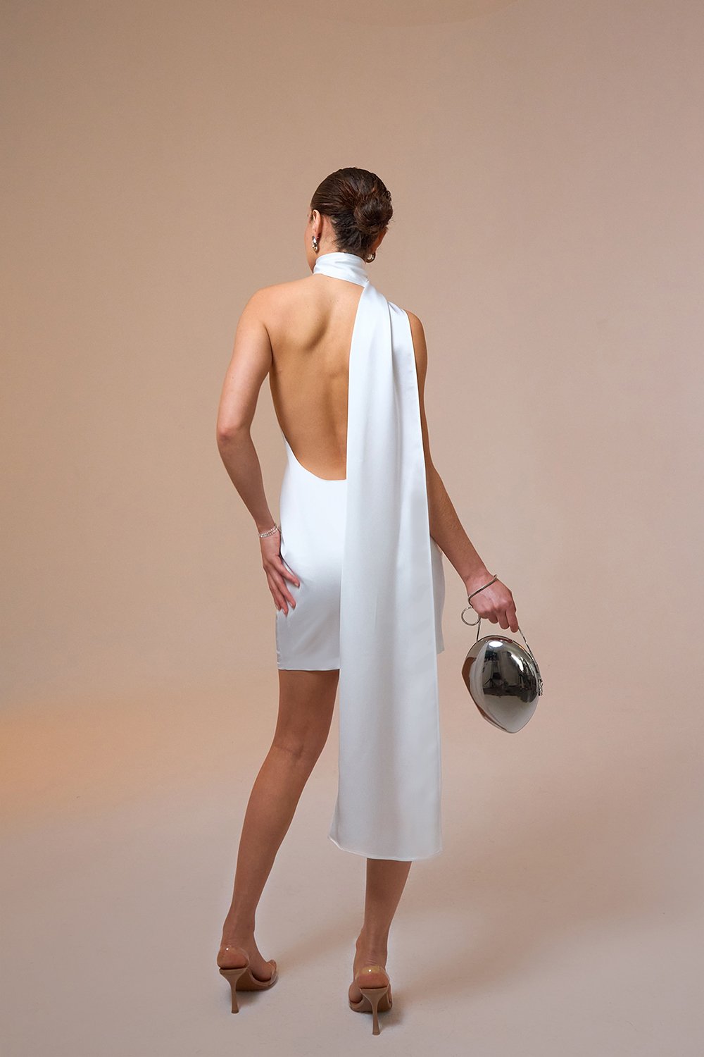 Mozto-Carina Halter Neck Satin Mini Dress-Elbise-2-Milagron.com