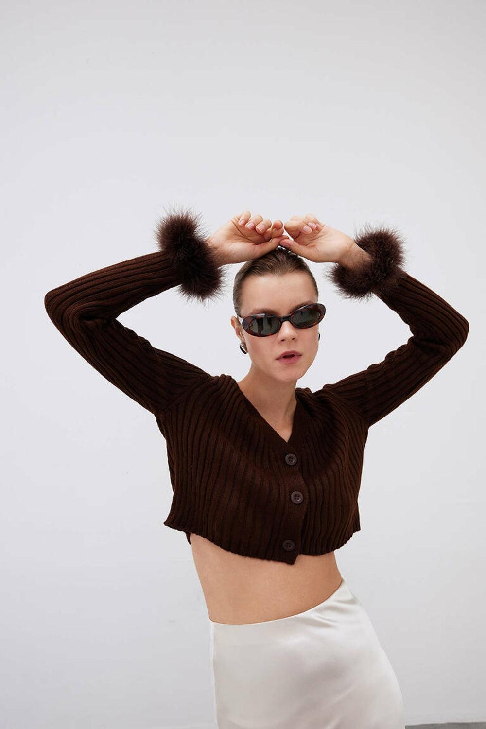 Mozto-Faye Brown Feathered Cardigan-Kazak & Triko-2-Milagron.com