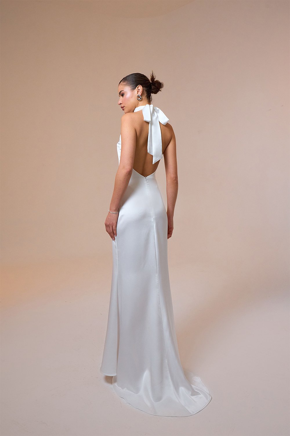 Mozto-Halley Halter Yaka Maxi Beyaz Saten Elbise-Elbise-5-Milagron.com