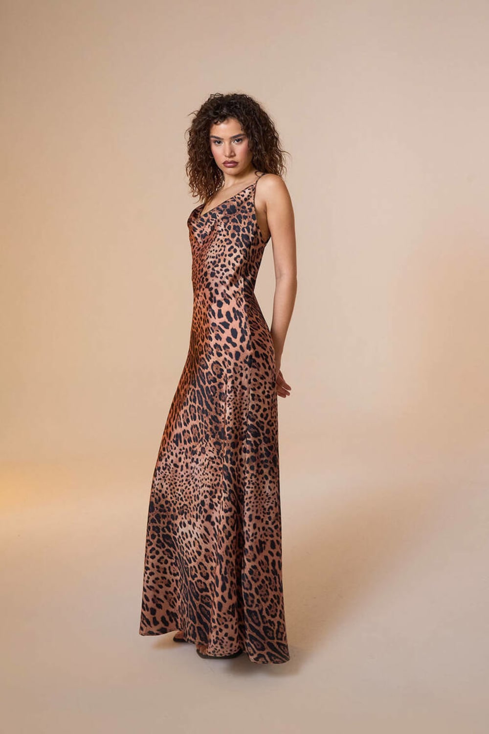 Mozto-Jace Satin Leopar Print Maxi Slip Dress-Elbise-3-Milagron.com