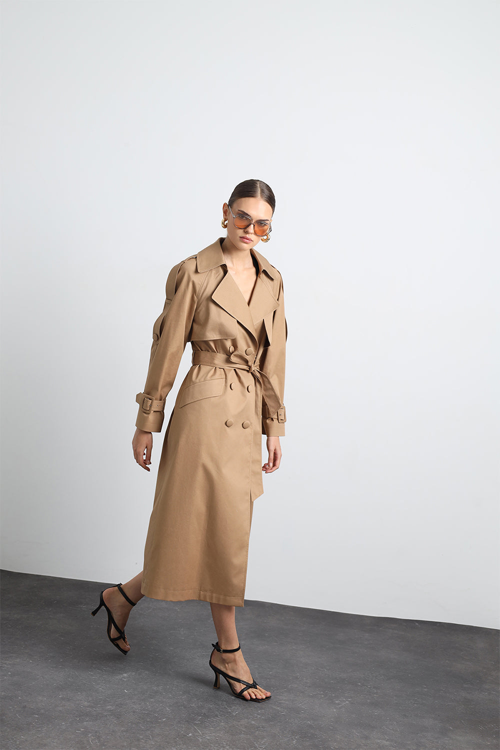 Savrin Camel Kuşaklı Apoletli Maxi Trençkot - 1