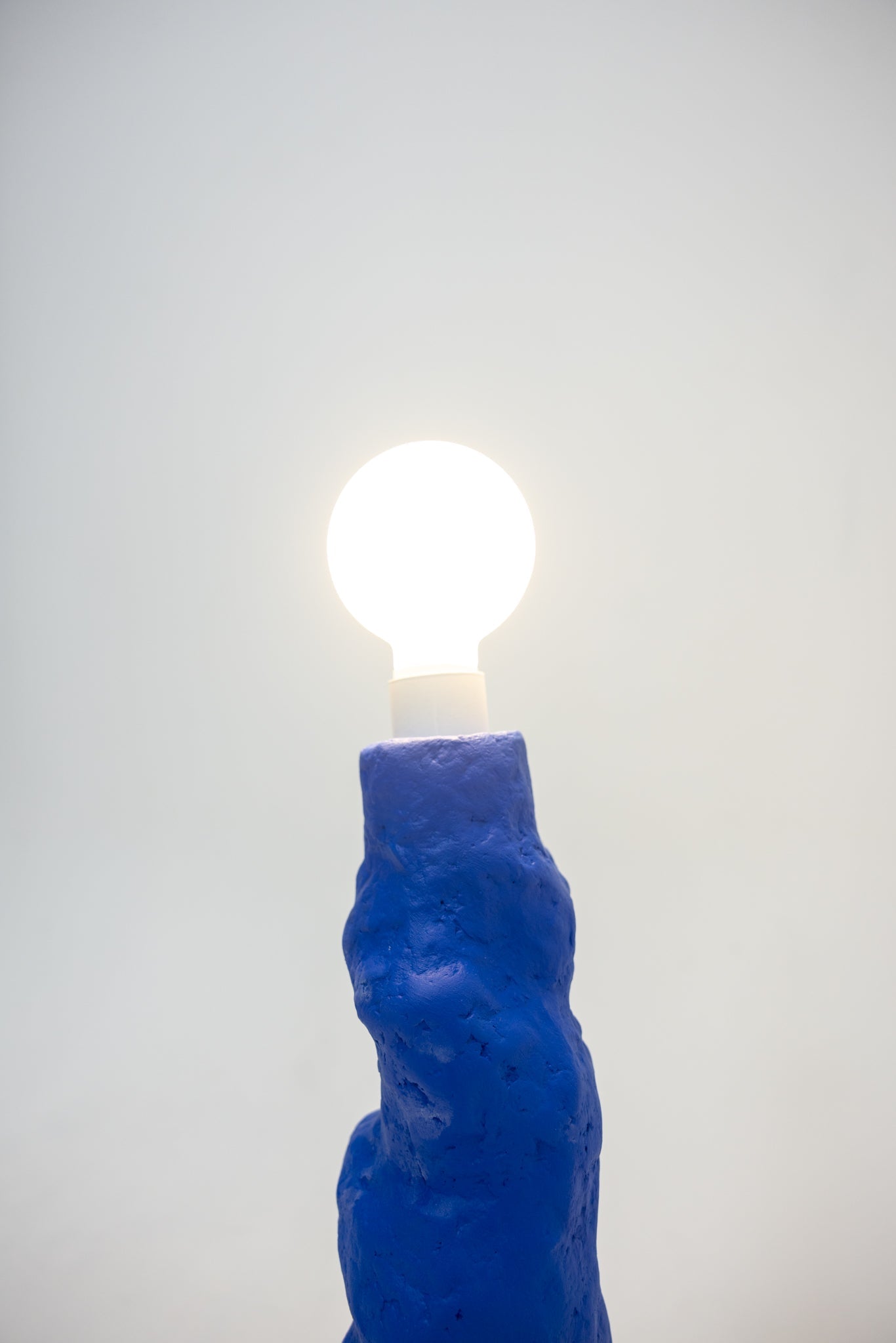 Mujj Objects-Floor Lamp Peak Ii-Lambader-7-Milagron.com