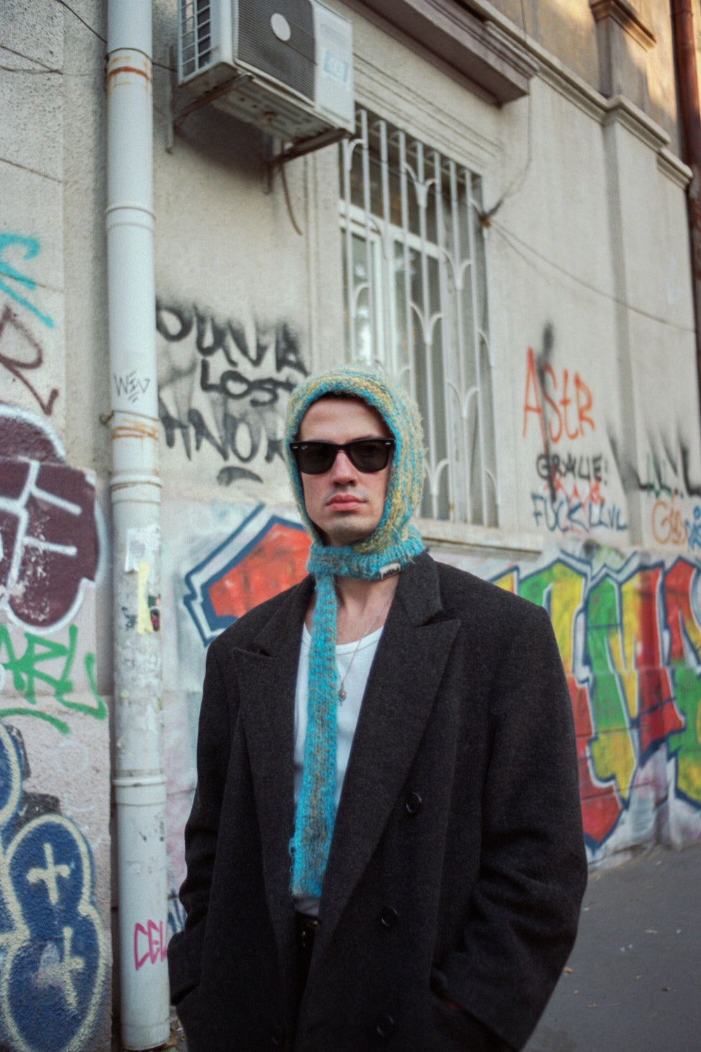 Mujj Studio-Striped, Color Transition Ed Bow Tie Bonnet-Saç Aksesuarı-1-Milagron.com