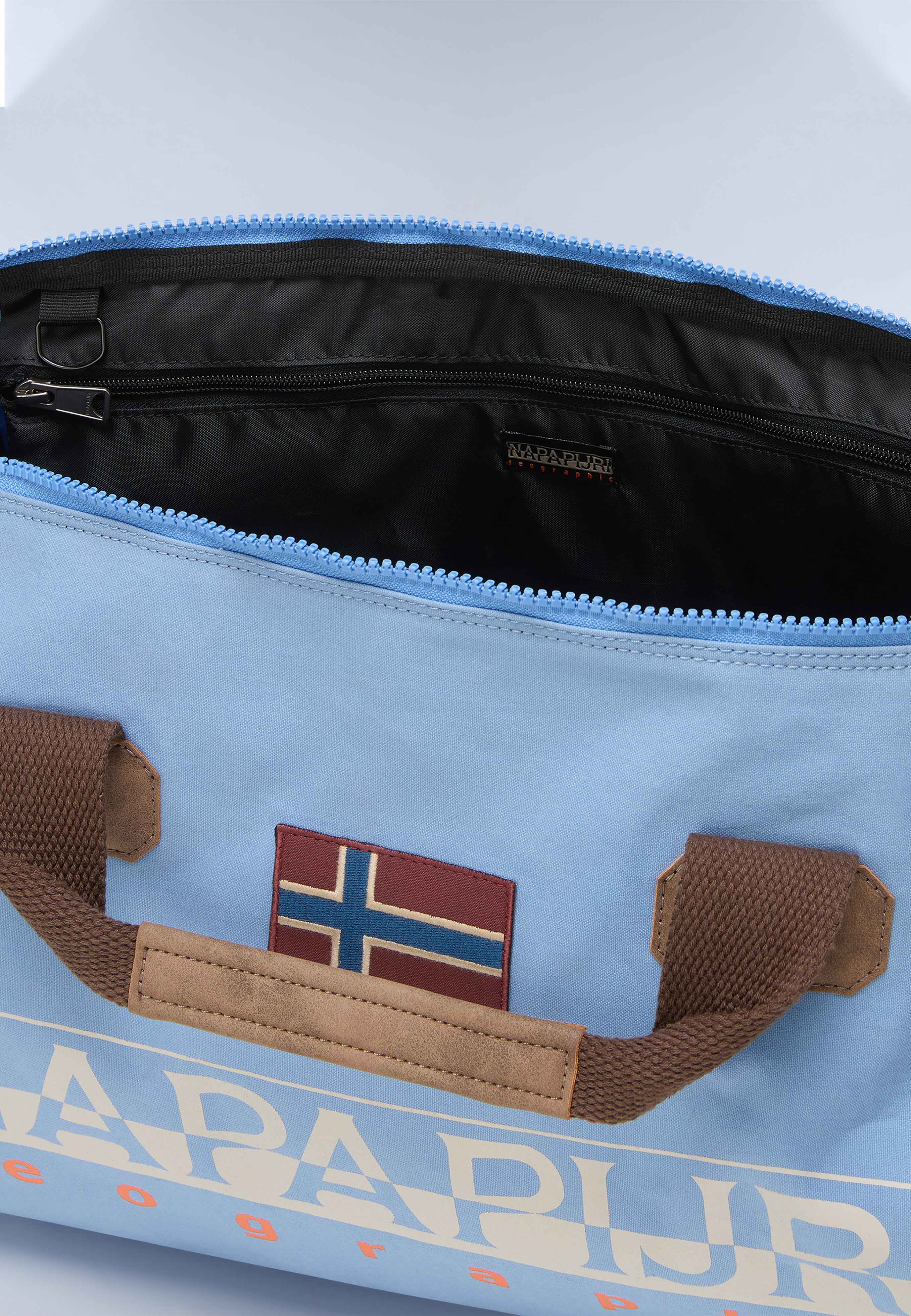 Napapijri-Bering 3 Blue Ashleigh-Bavul & Seyahat Çantası-5-Milagron.com