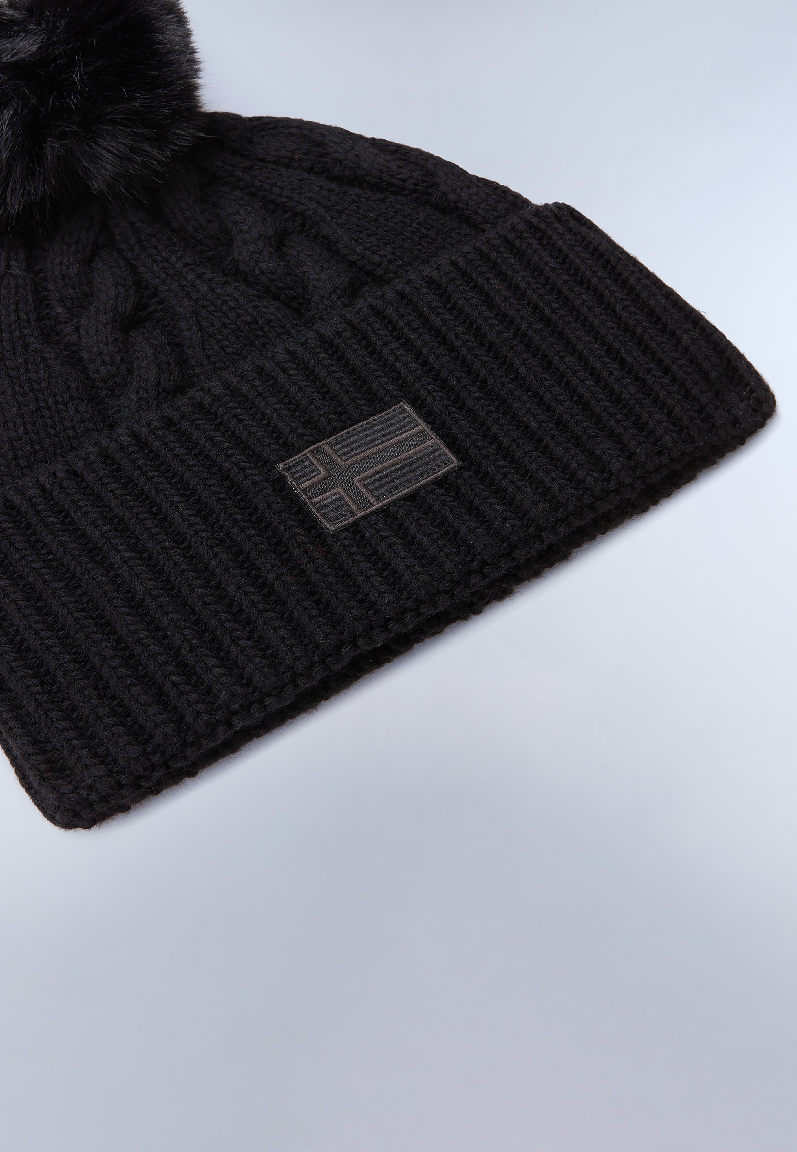 Napapijri-F-Necker W Black 041-Bere-3-Milagron.com