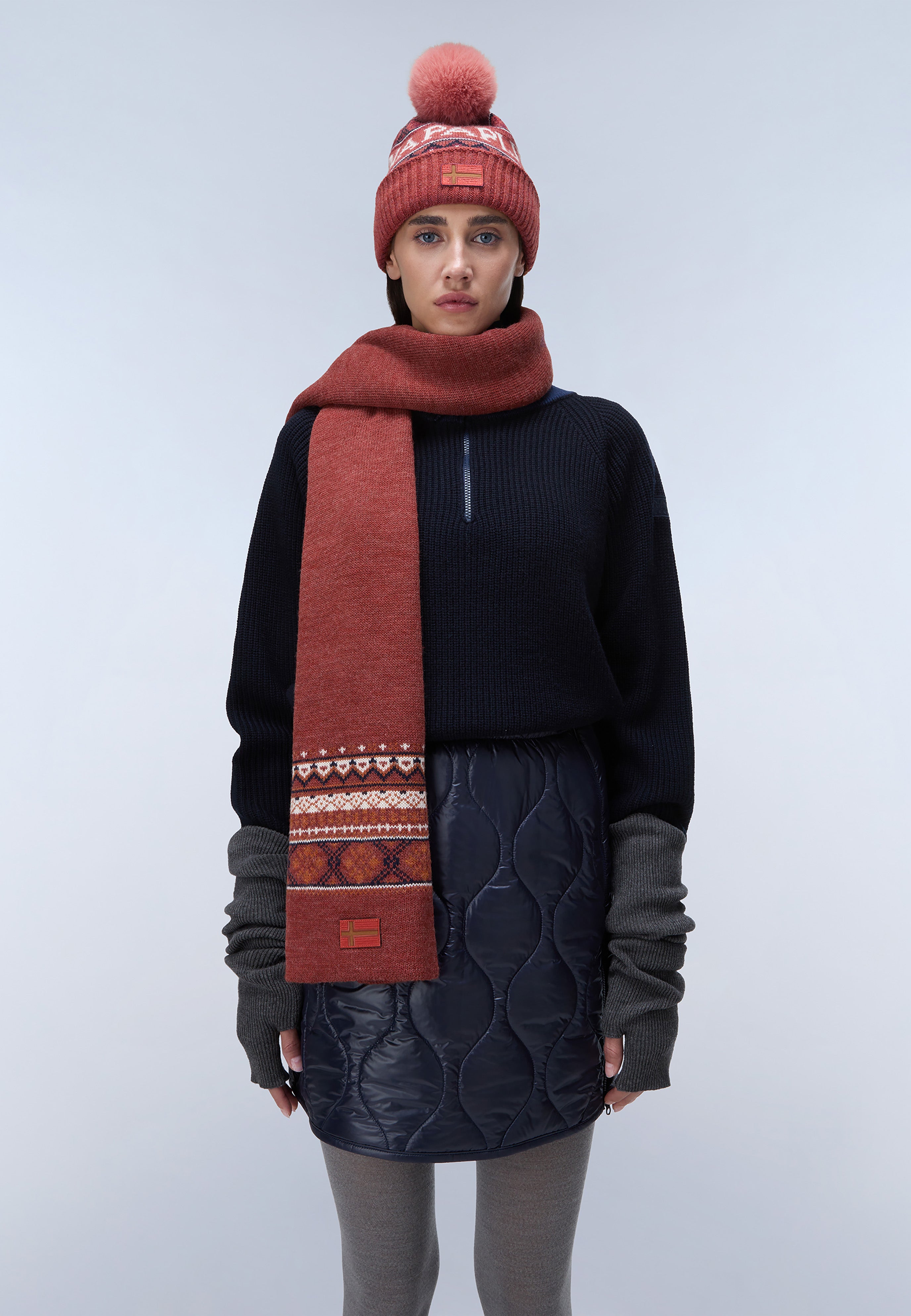 Napapijri-F-Soiusa Scarf W Red Sauce-Atkı-2-Milagron.com