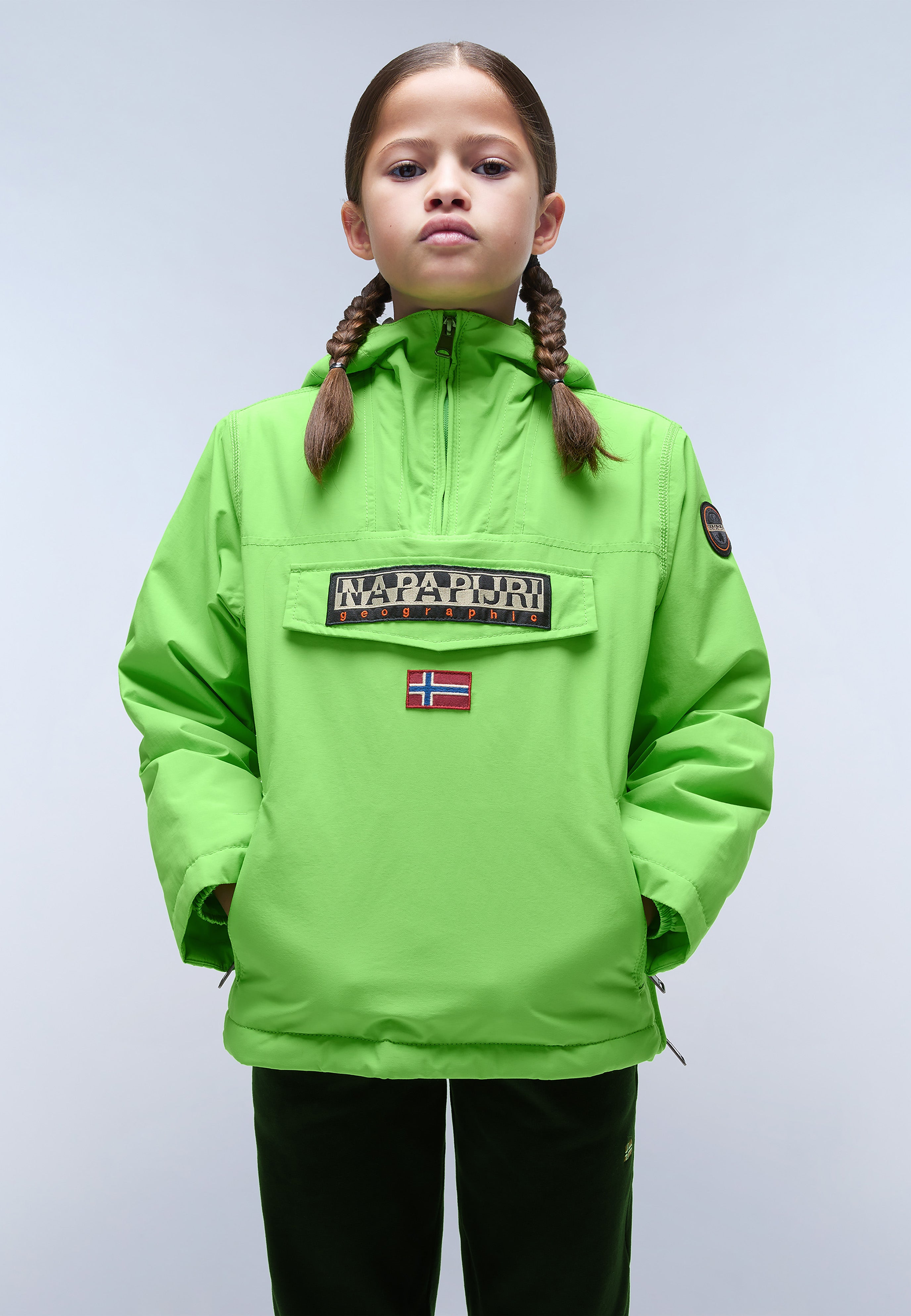 Napapijri-Kids Rainforest Pocket 2 Green Macaw-Yağmurluk-1-Milagron.com