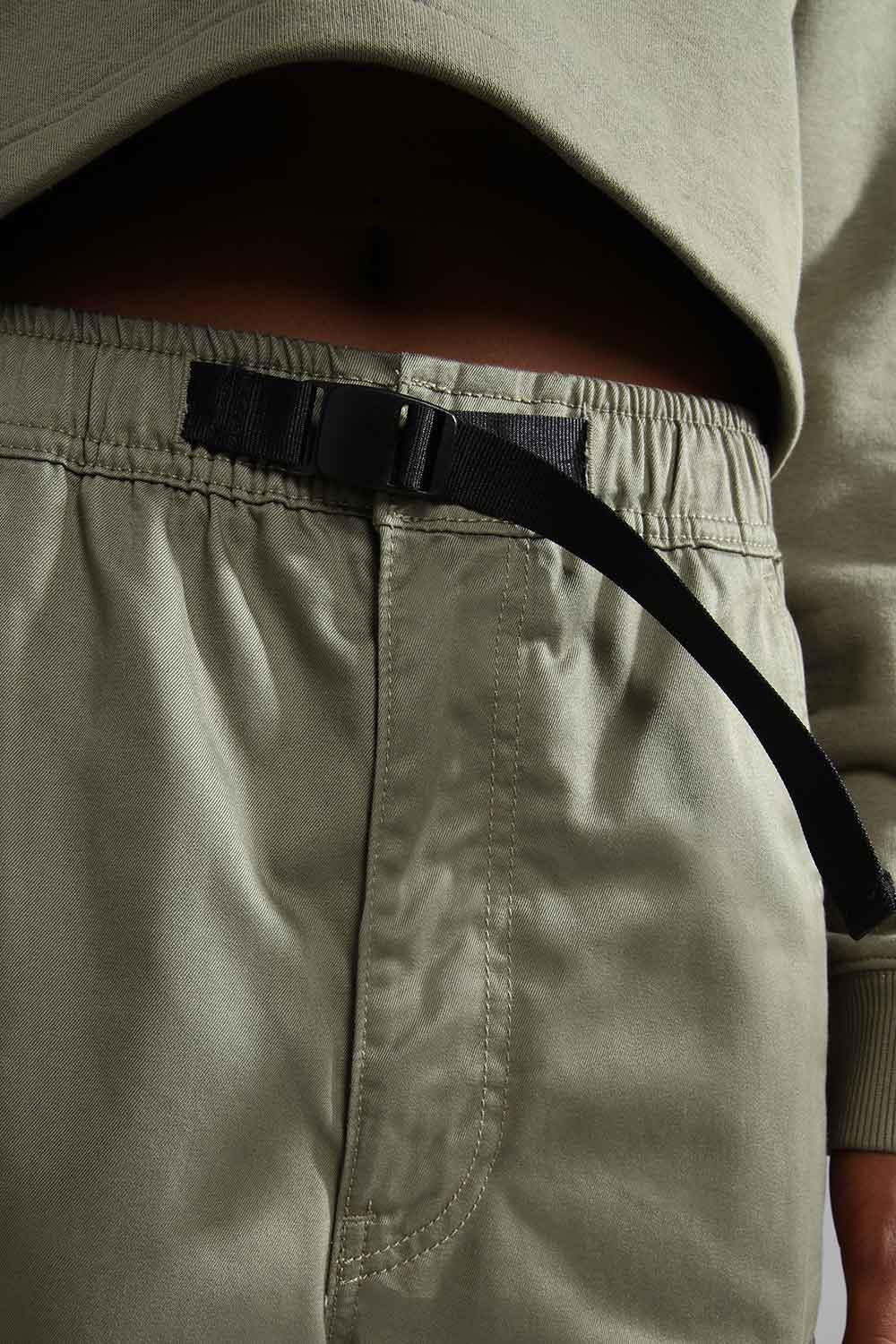 Napapijri-M-Dru Pant Green Lichen-Pantolon-8-Milagron.com