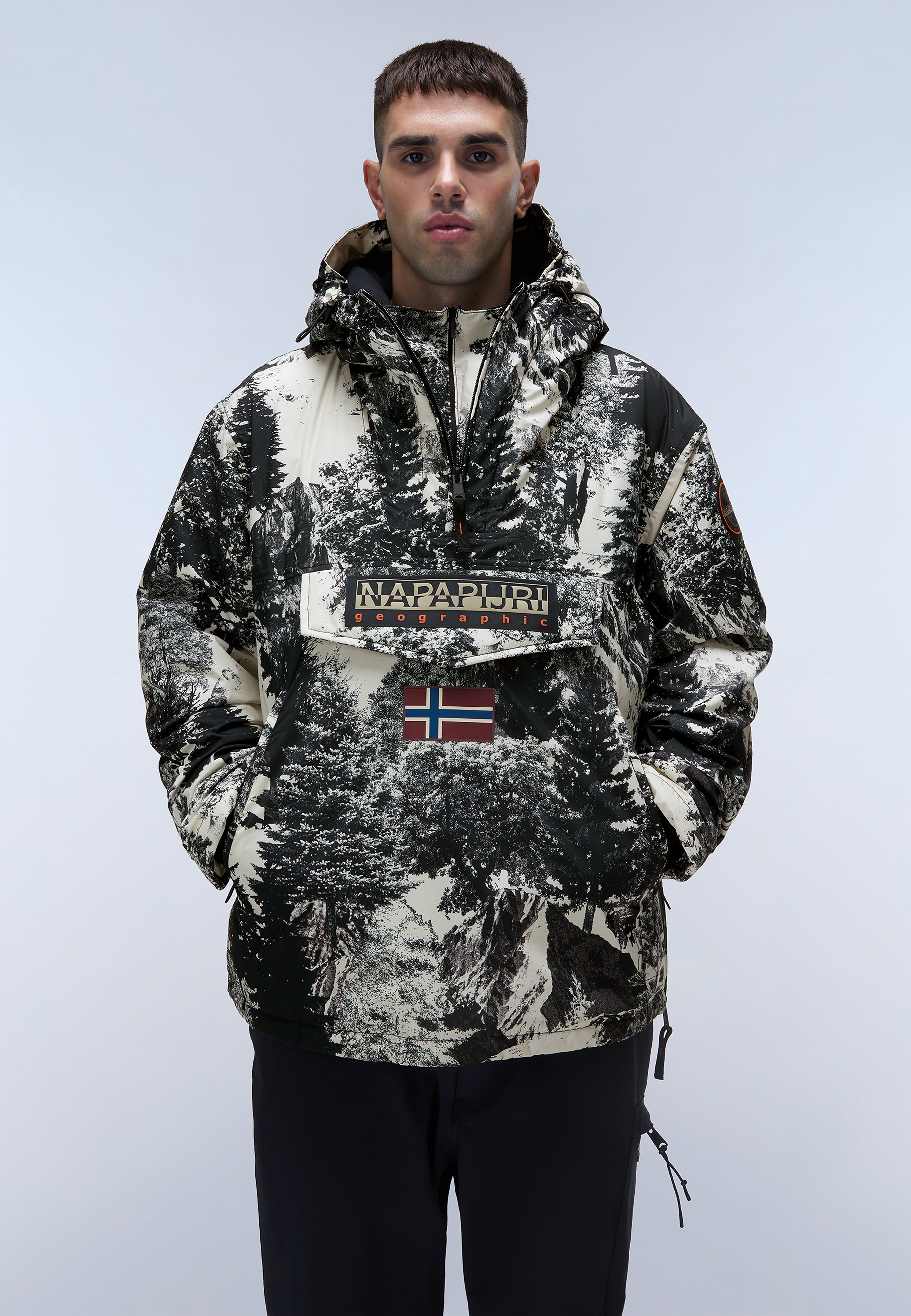 Napapijri-Rainforest Next Aop Det Tr F90-Yağmurluk-3-Milagron.com