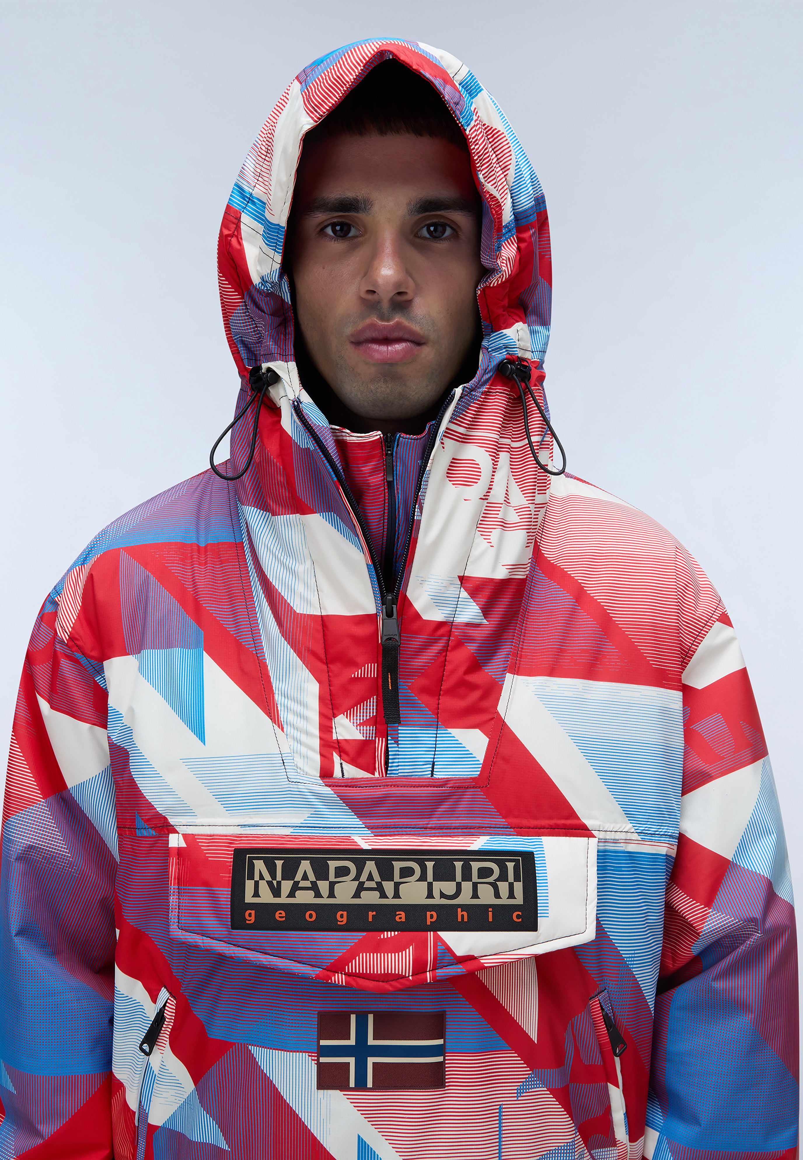 Napapijri-Rainforest Next Aop Geometric Fcc-Yağmurluk-2-Milagron.com