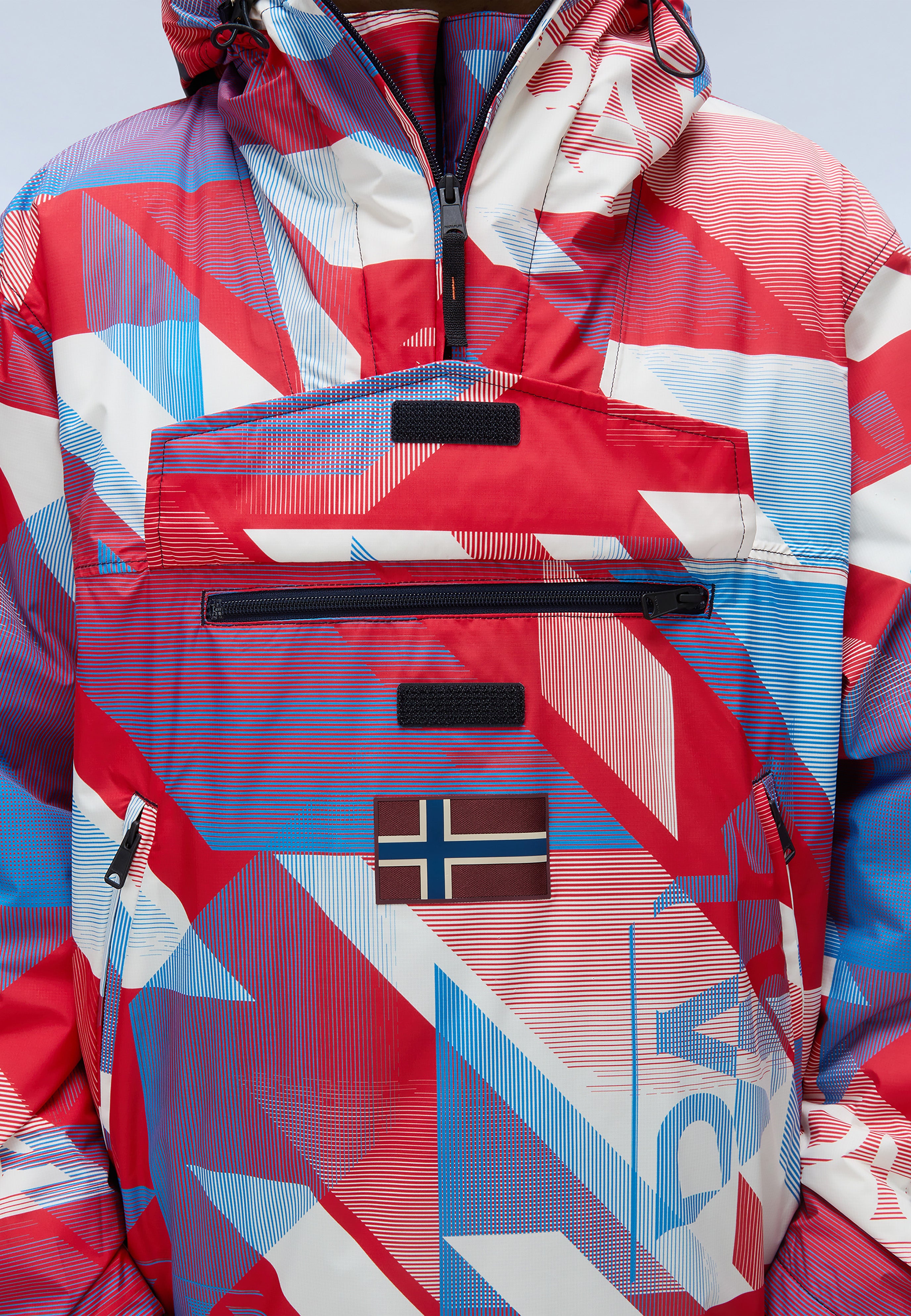 Napapijri-Rainforest Next Aop Geometric Fcc-Yağmurluk-6-Milagron.com