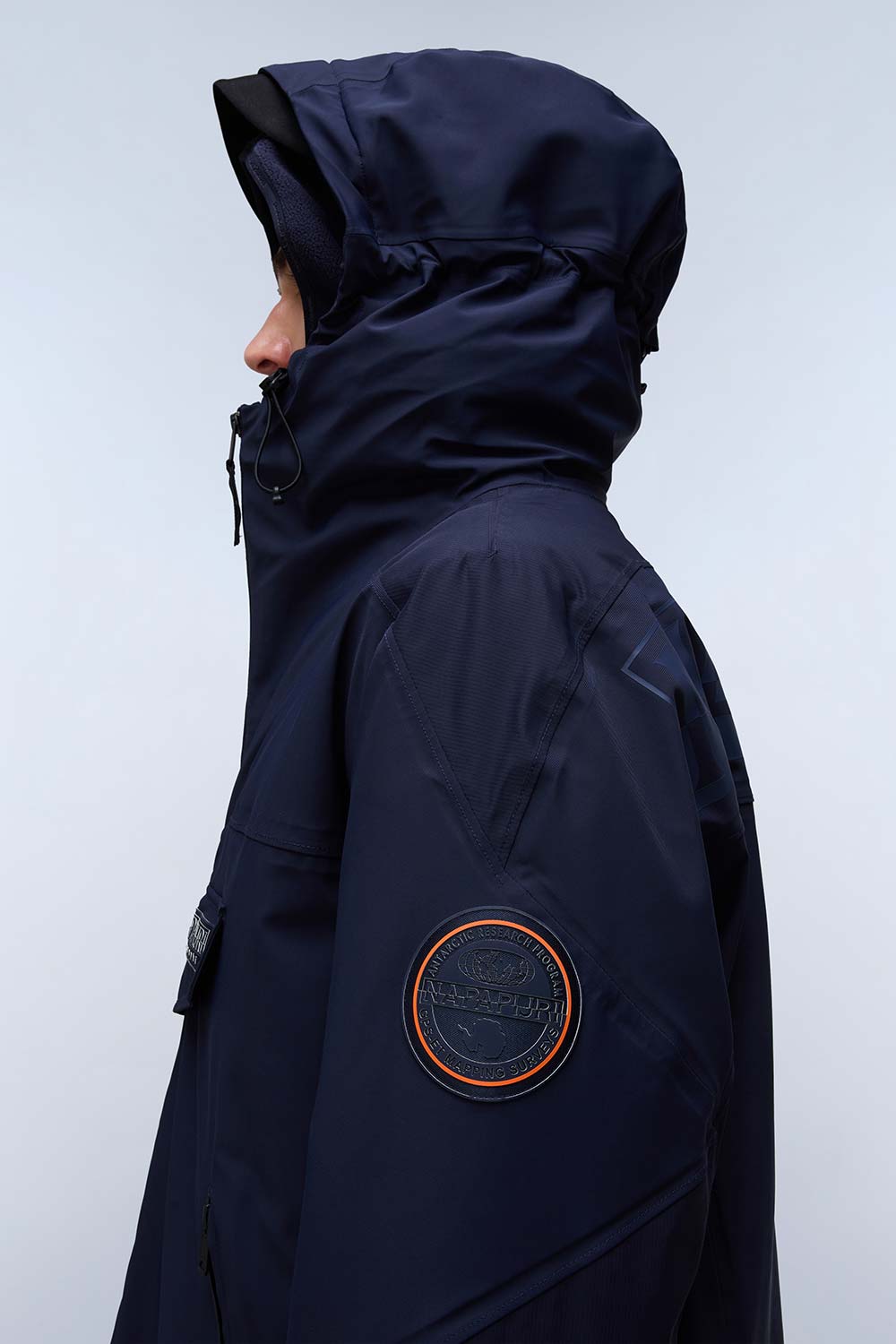 Napapijri-Rainforest Tech Op Black 041-Yağmurluk-6-Milagron.com