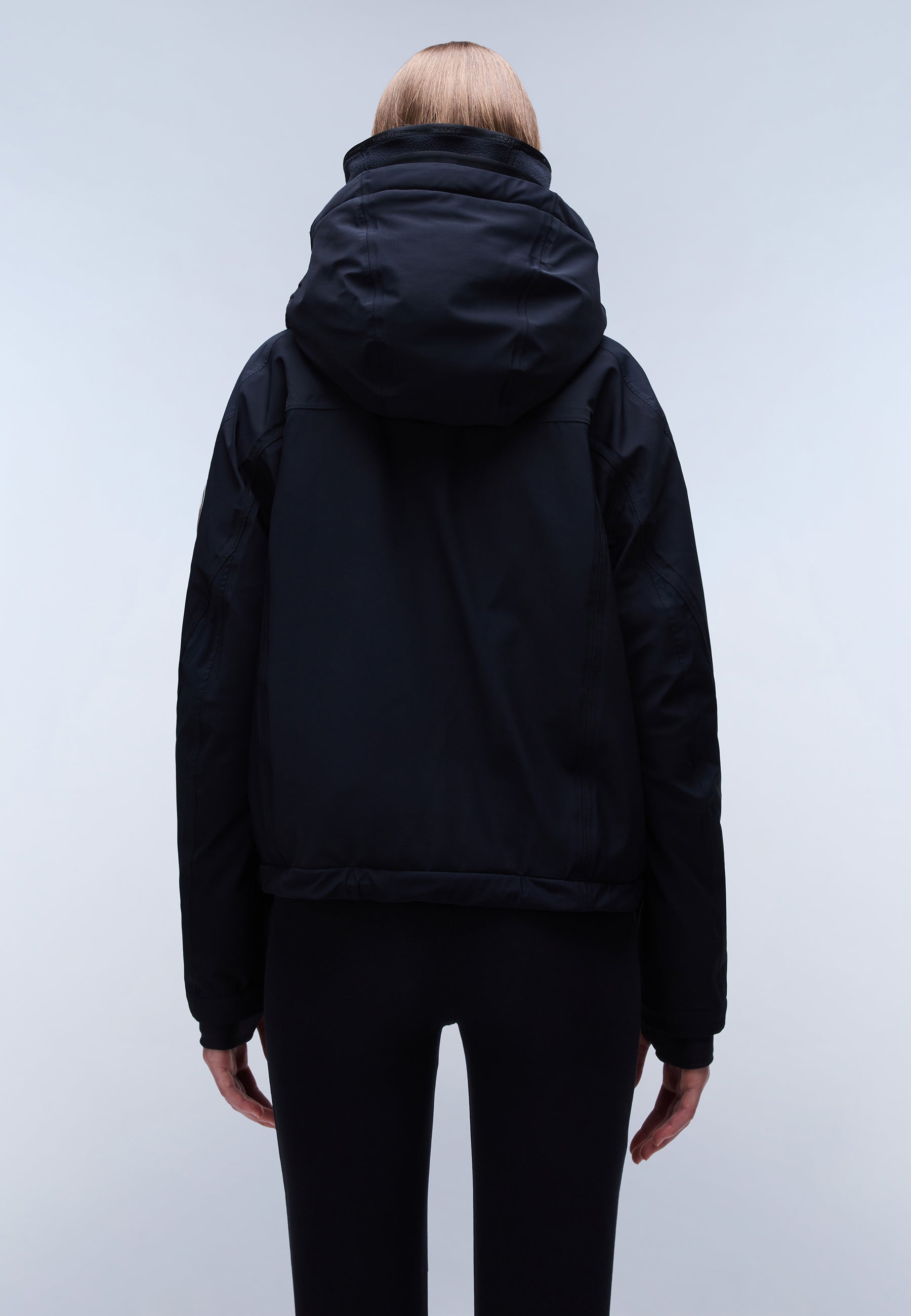 Napapijri-Rainforest Tech W Black-Yağmurluk-4-Milagron.com