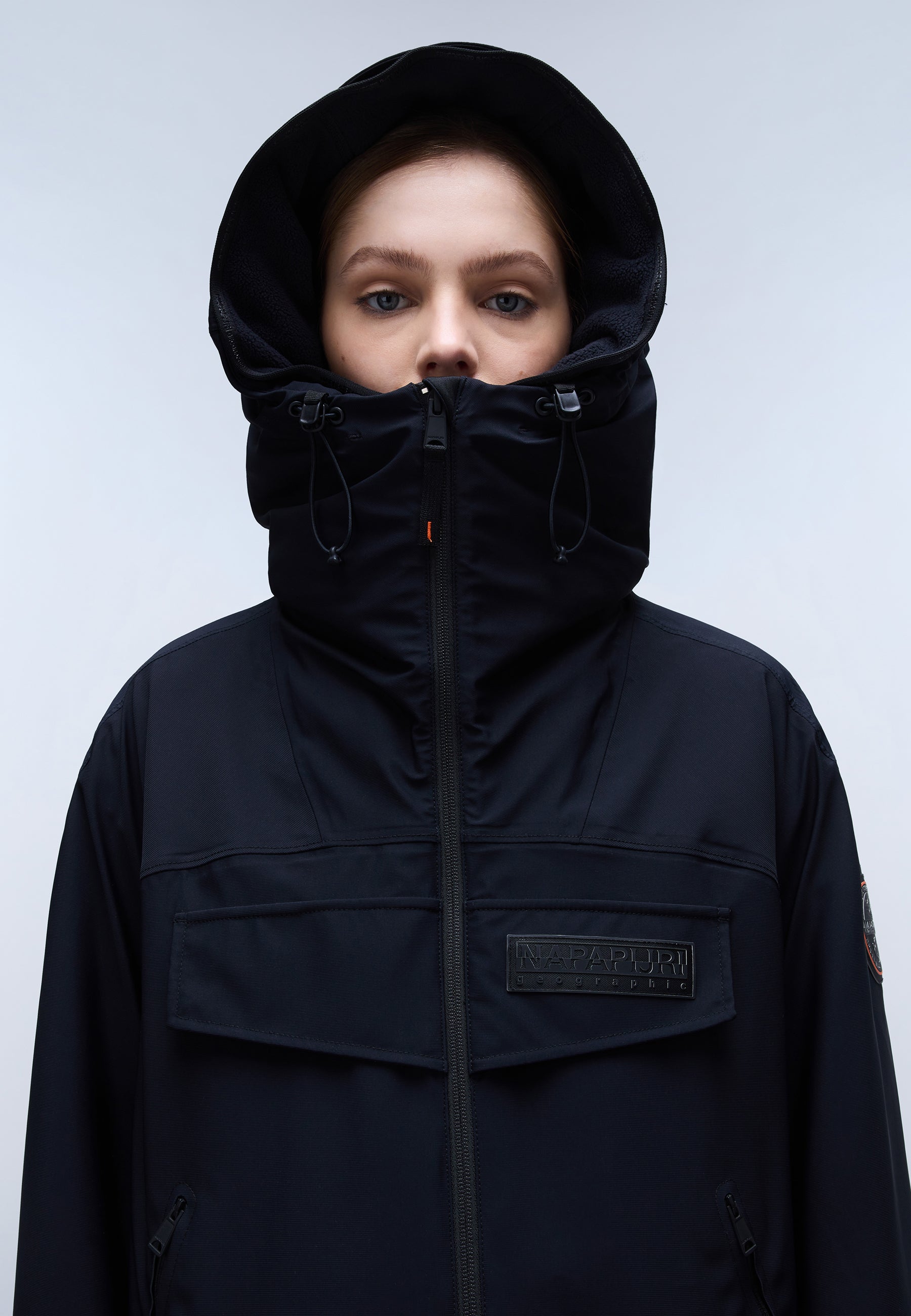 Napapijri-Rainforest Tech W Black-Yağmurluk-5-Milagron.com