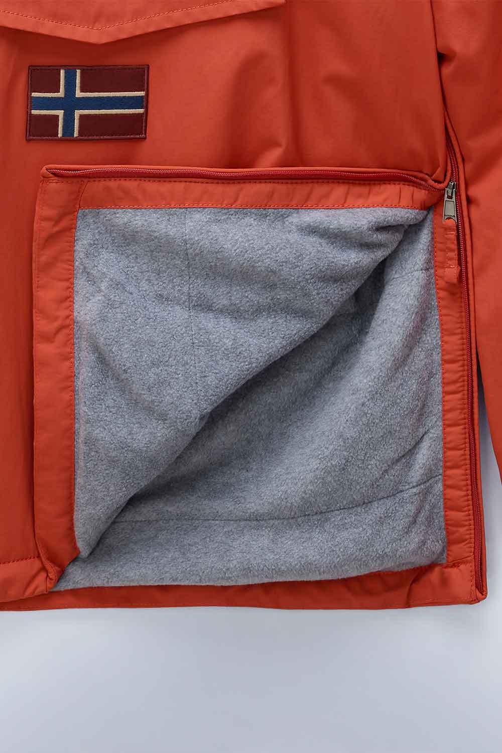 Napapijri-Rainforest W Wint 5 Red Sauce-Yağmurluk-6-Milagron.com