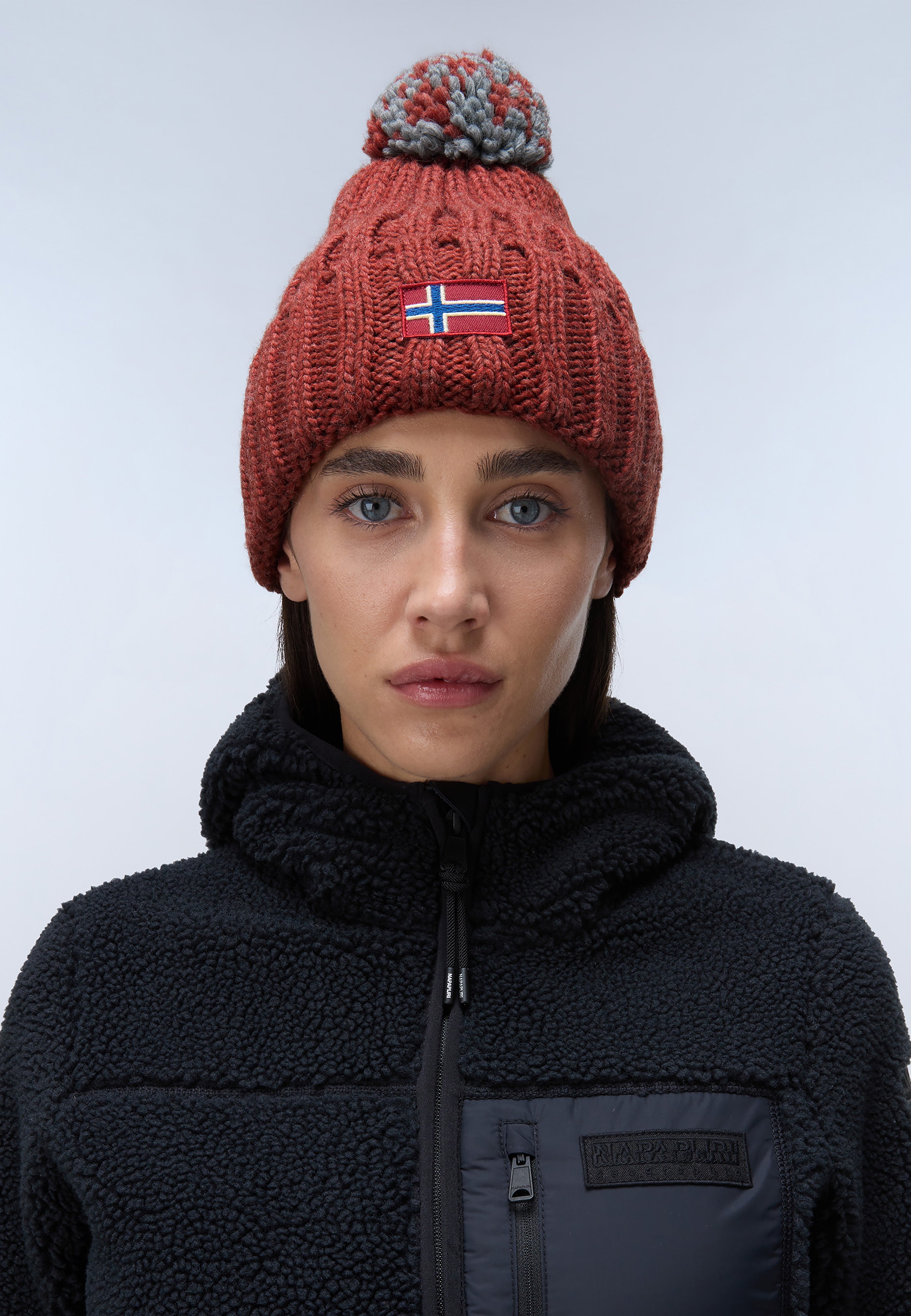 Napapijri-Semiury W 3 Red Sauce-Bere-3-Milagron.com