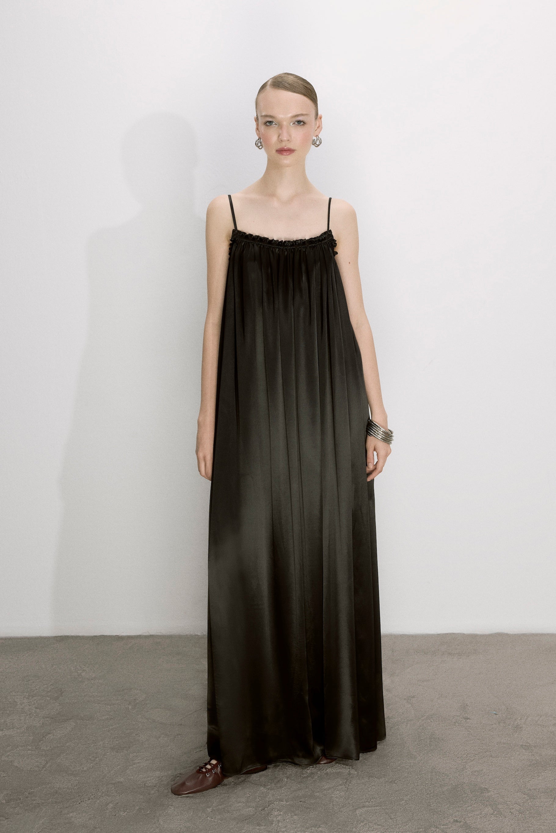 Nazlı Ceren-Adele Elbise Siyah-Dresses-4-Milagron.com