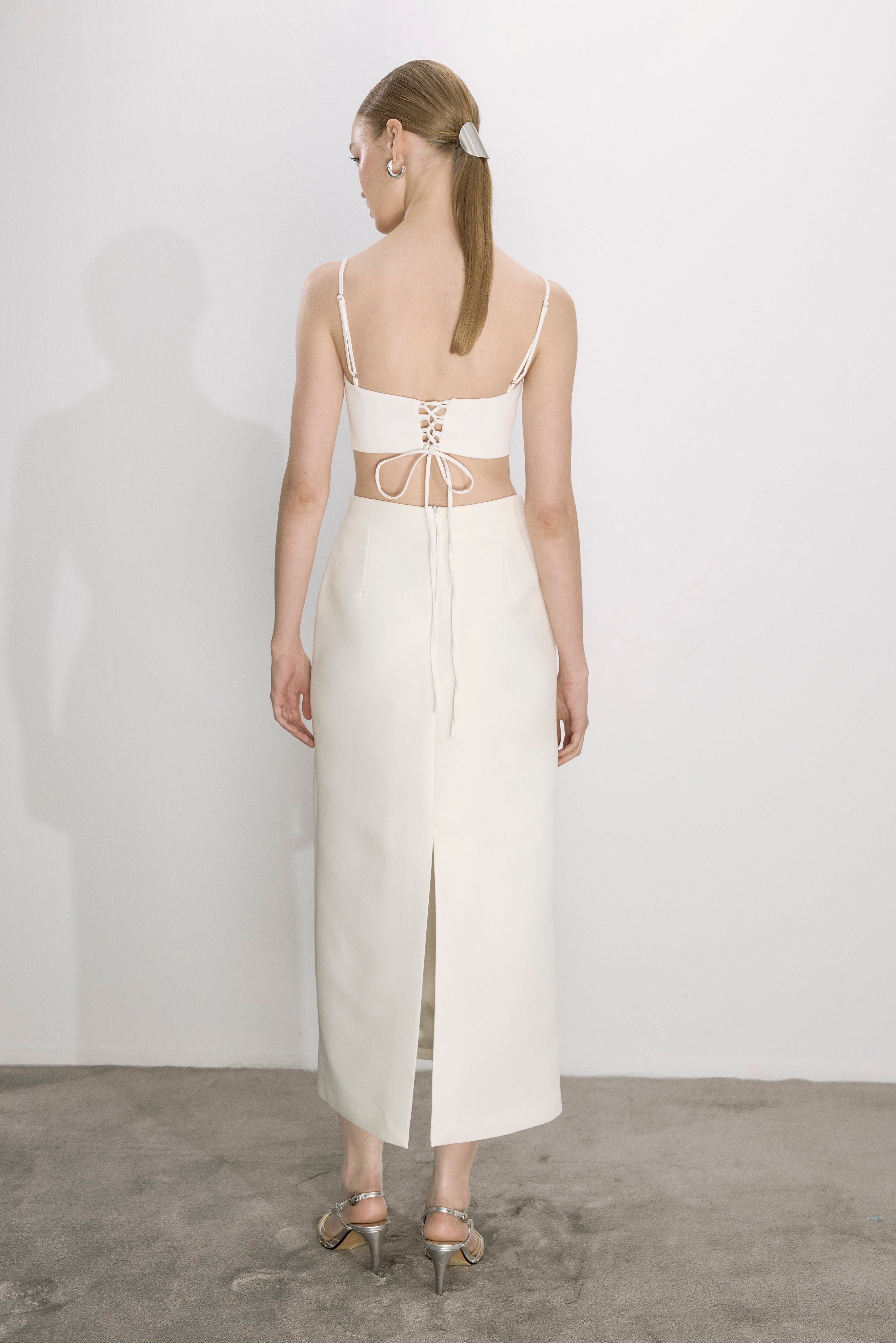 Nazlı Ceren-Aveline Midi Etek Beyaz-Etek-6-Milagron.com