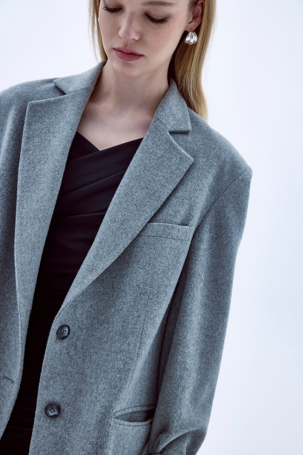 Nazlı Ceren-Boxy Yün Blazer Gri-Ceket-5-Milagron.com