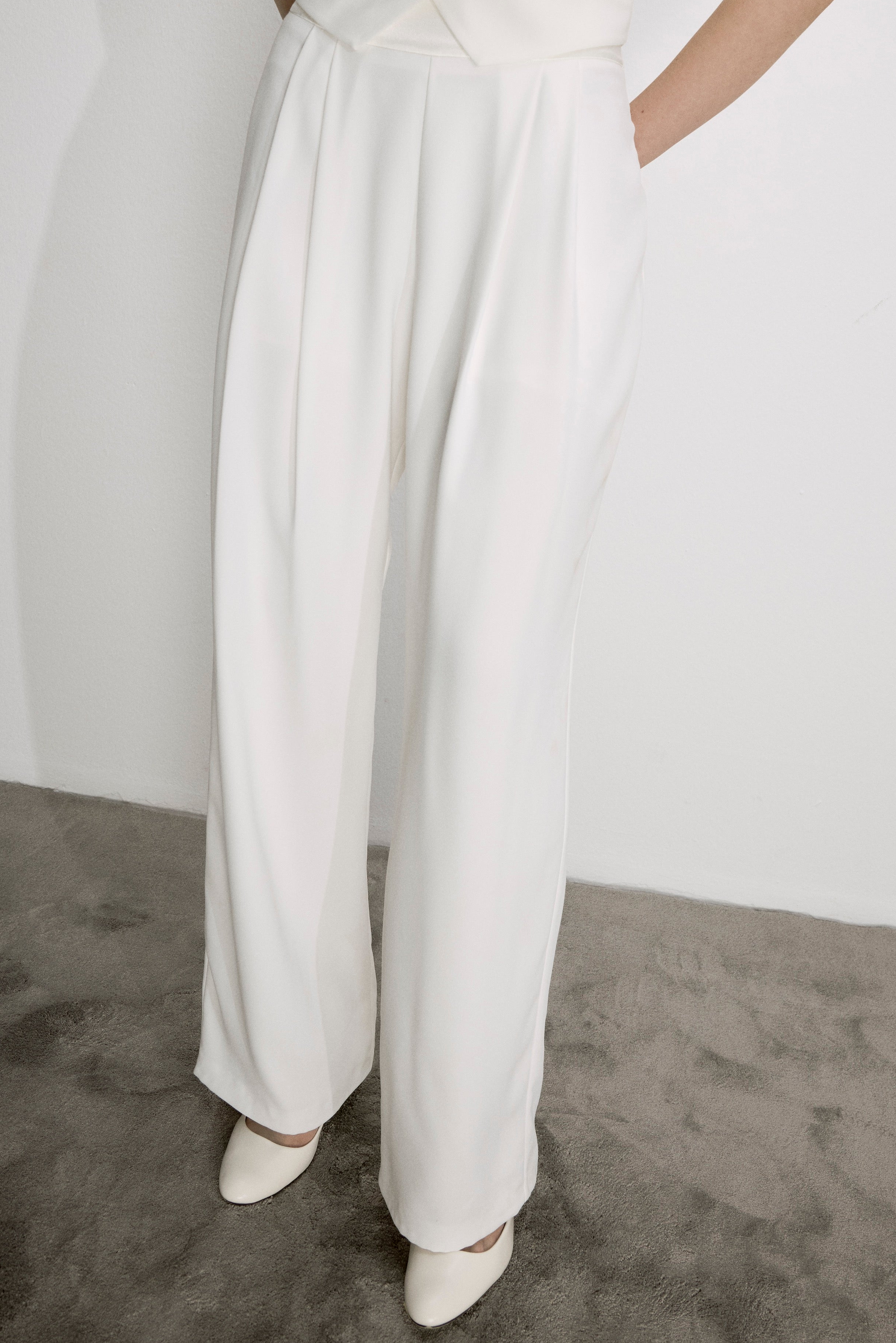 Cape Satin Drape Set