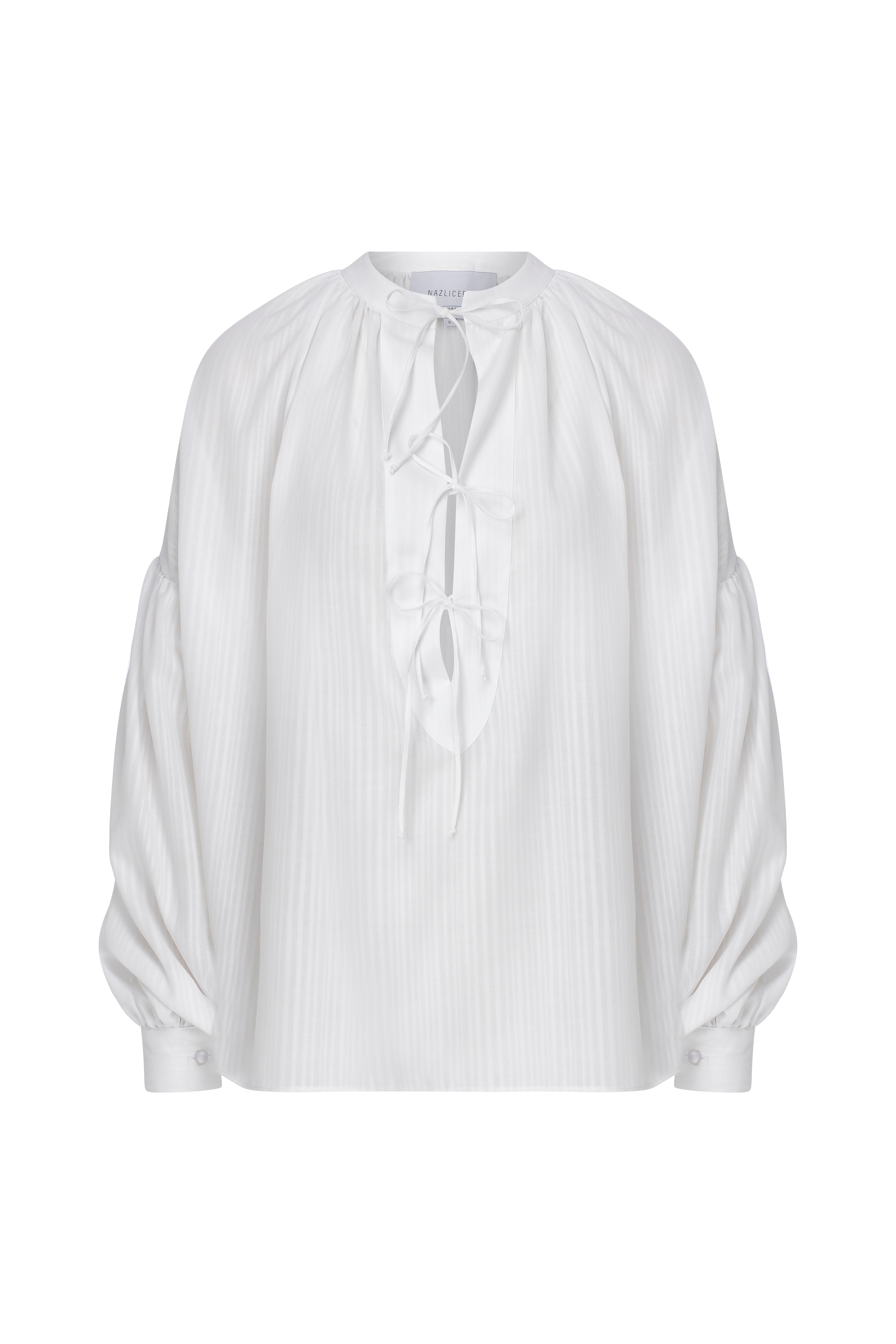 Nazlı Ceren-Eve Koton Gömlek White-Gömlek-3-Milagron.com