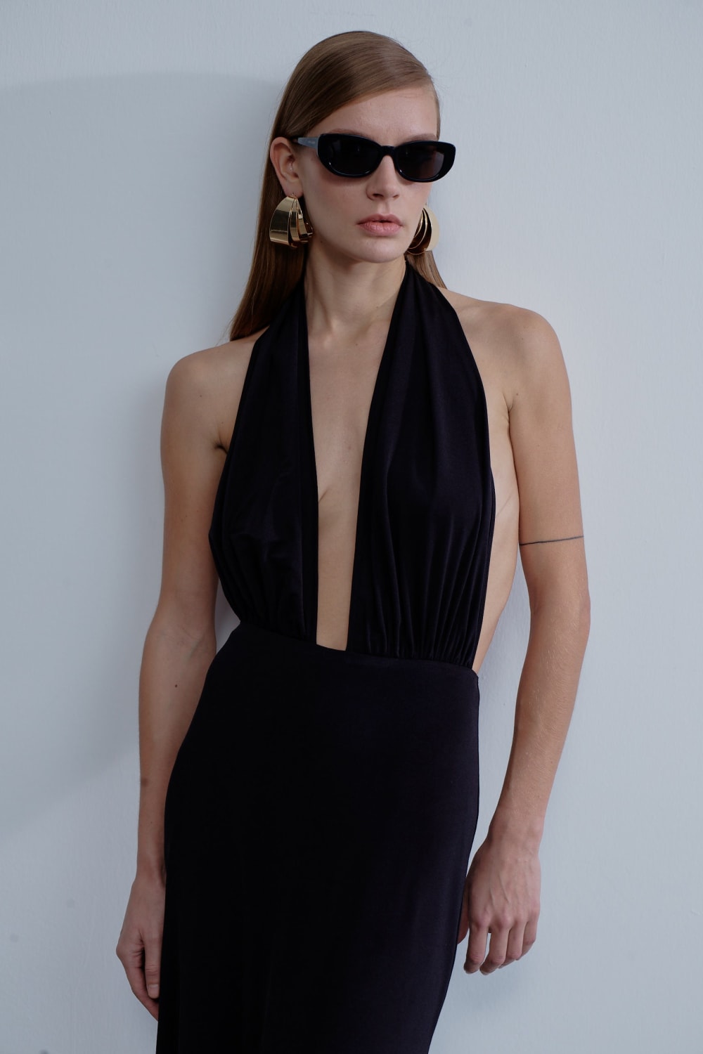 Nazlı Ceren-Ines Jarse Uzun Elbise Noire-Elbise-3-Milagron.com