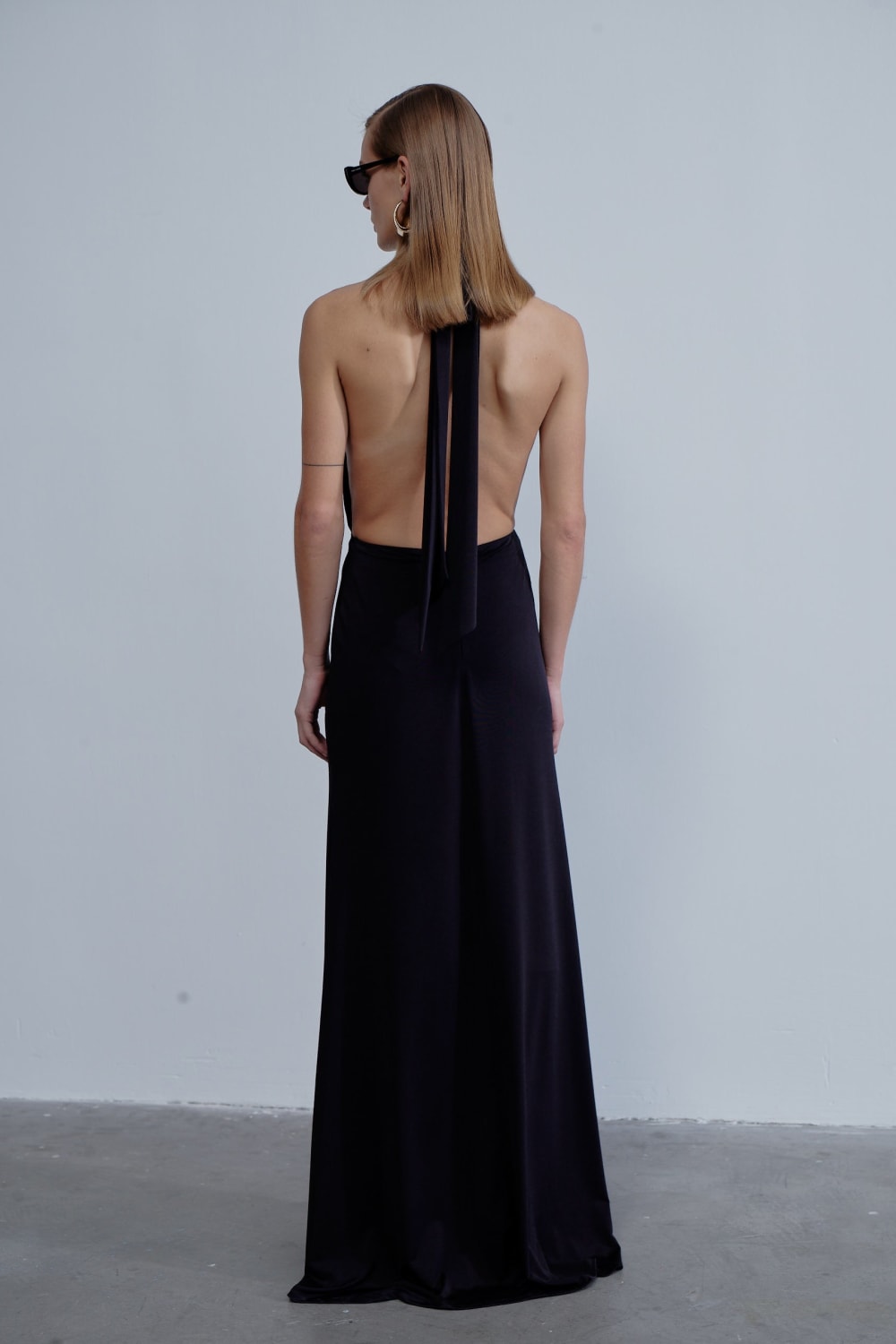 Nazlı Ceren-Ines Jarse Uzun Elbise Noire-Elbise-6-Milagron.com