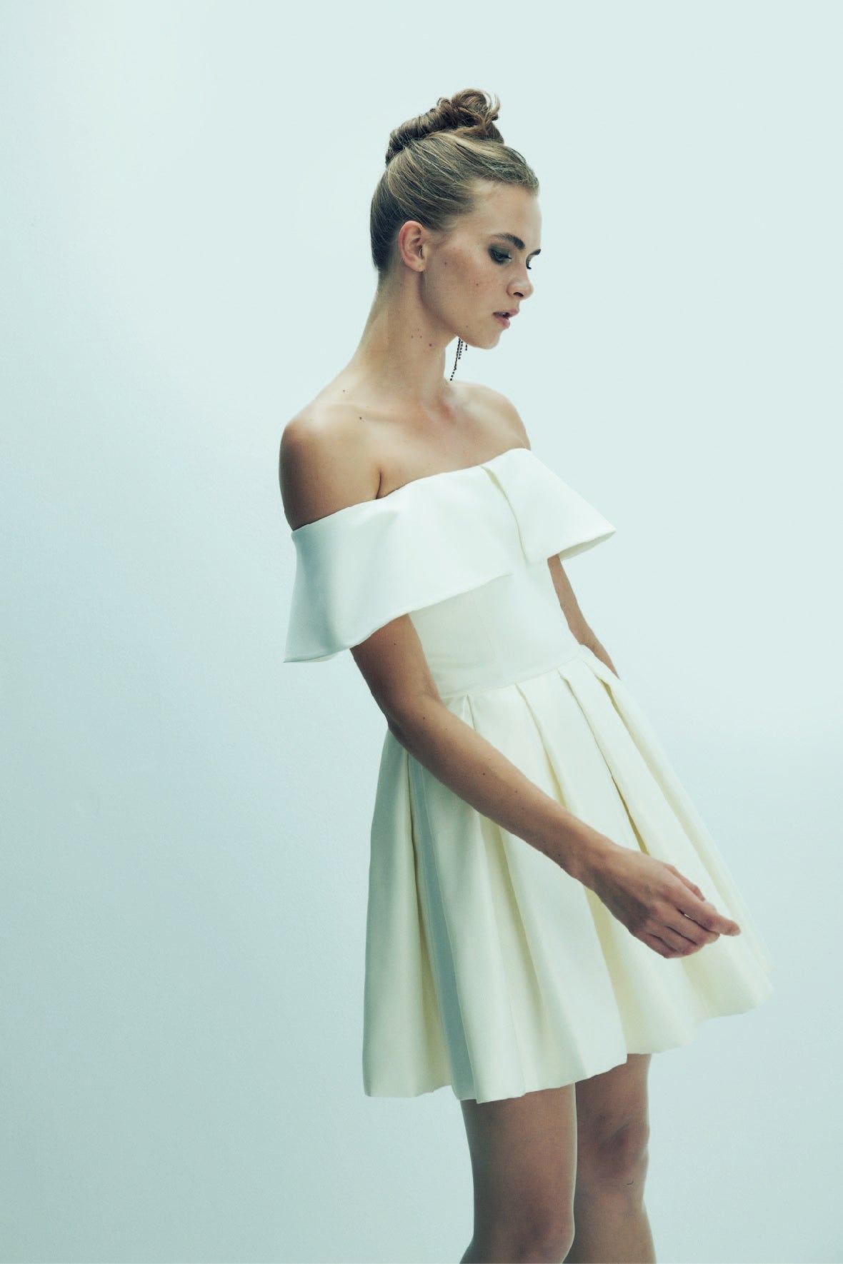 Nazlı Ceren-Ivy Mini Elbise Vanilla Ice-Elbise-5-Milagron.com