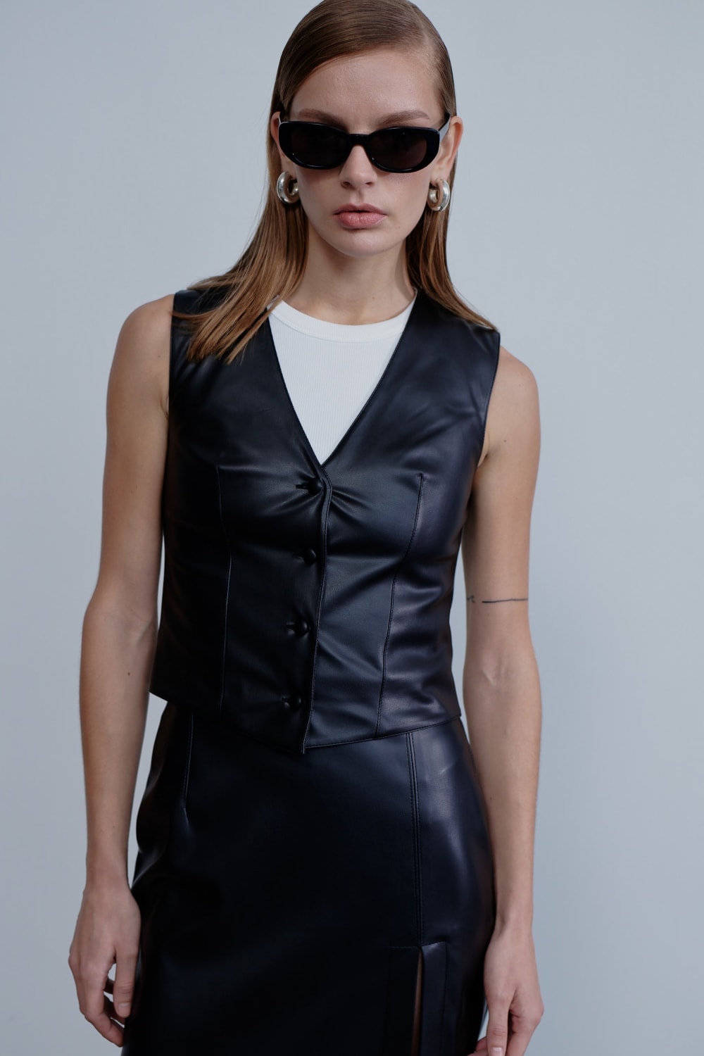 Nazlı Ceren-Lea Vegan Deri Maksi Etek-Etek-2-Milagron.com