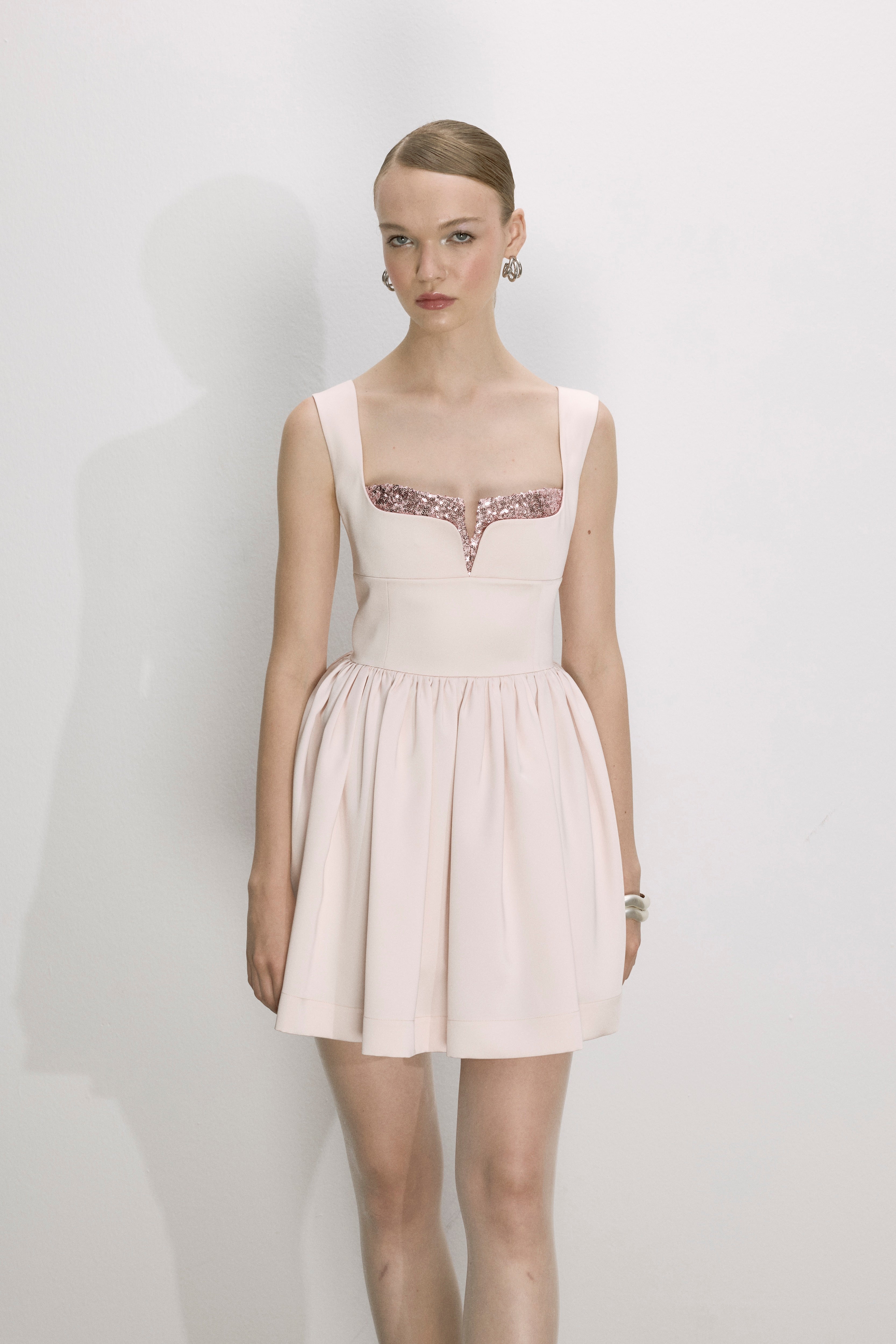 Nazlı Ceren-Leanne Saten Mini Elbise Toz Pembe-Elbise-1-Milagron.com