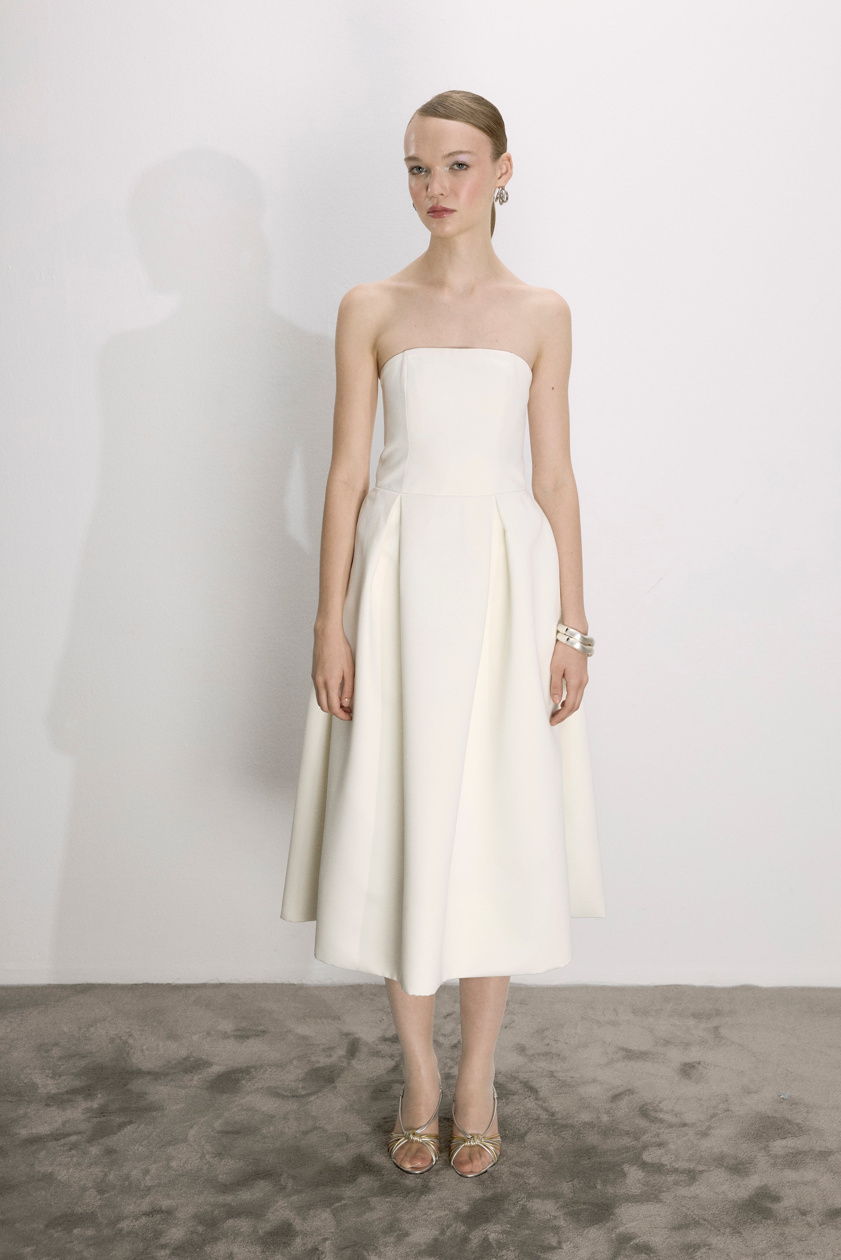 Nazlı Ceren-Lola Midi Elbise Beyaz-Elbise-1-Milagron.com