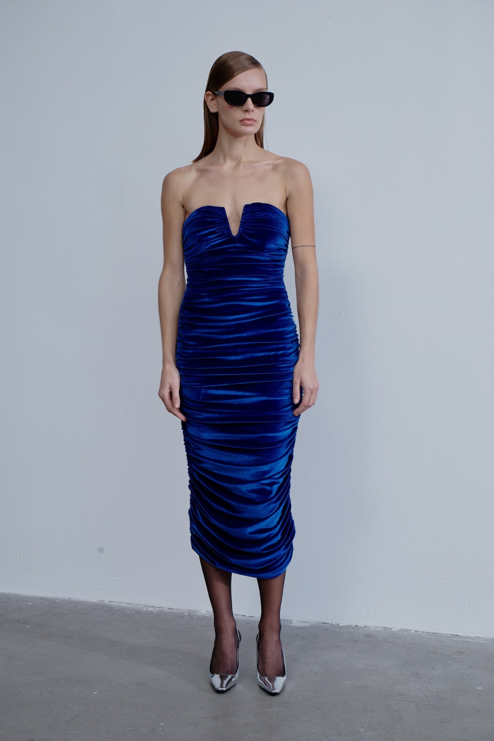 Nazlı Ceren-Luce Velvet Midi Elbise Bleu-Elbise-1-Milagron.com