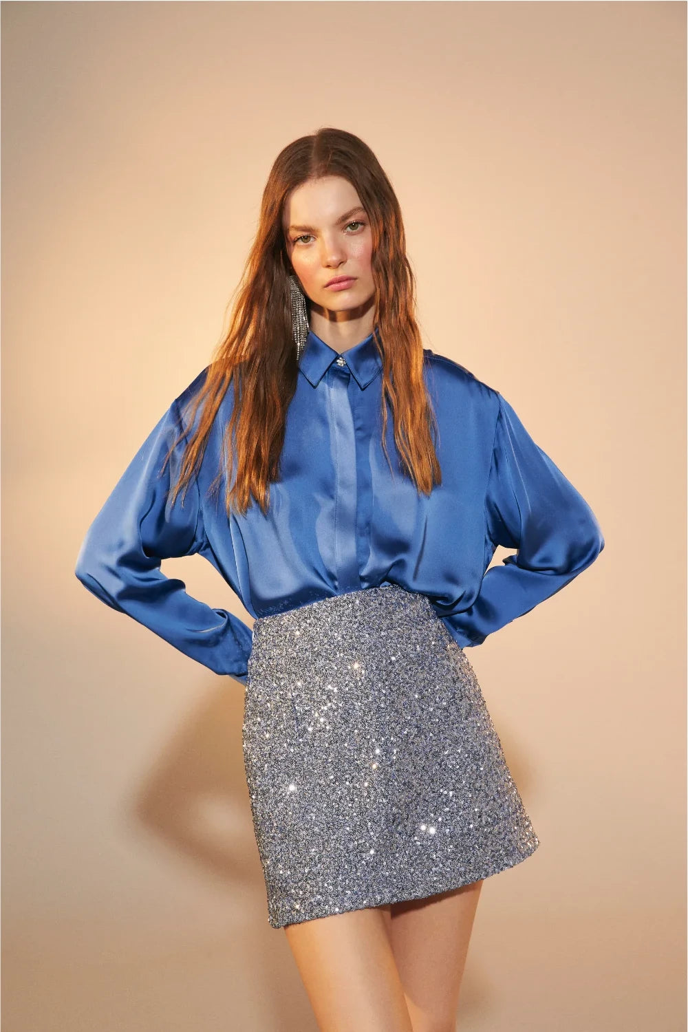 Nazlı Ceren-Marde Payet Mini Etek Powder Blue-Etek-2-Milagron.com