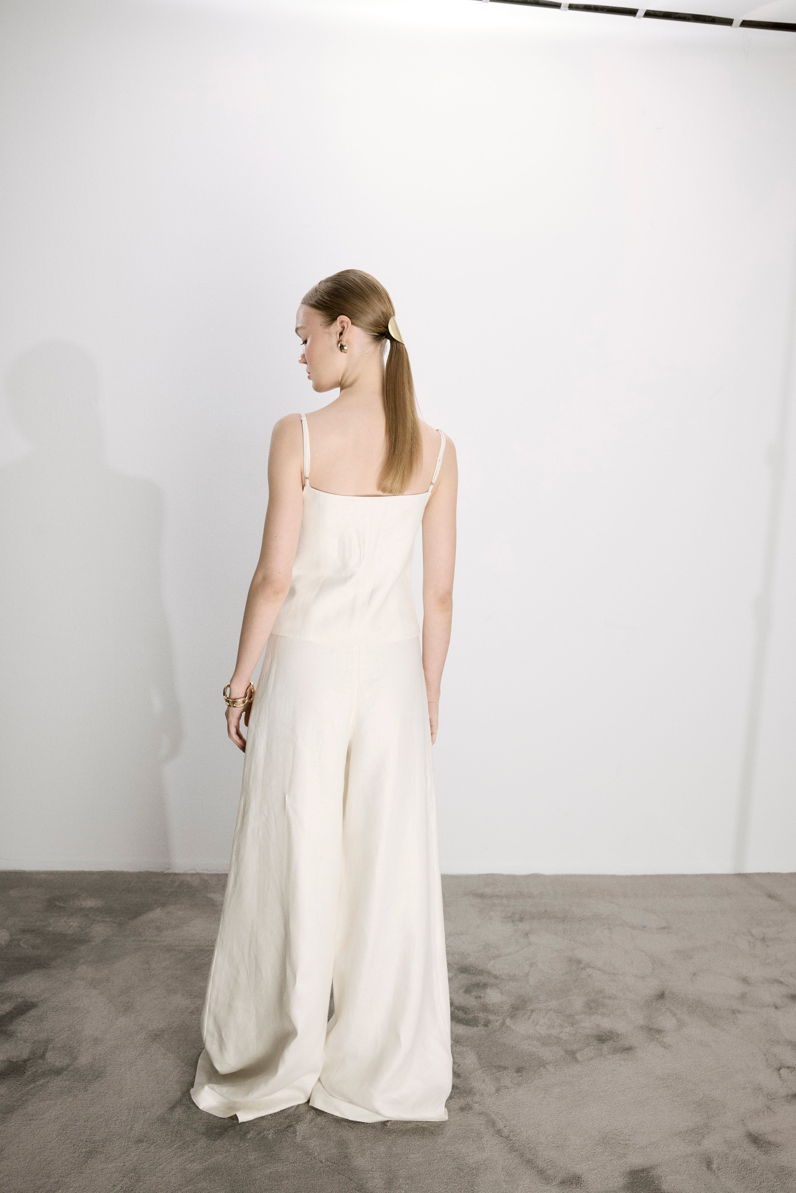 Nazlı Ceren-Marona Keten Top Beyaz-Vest-2-Milagron.com