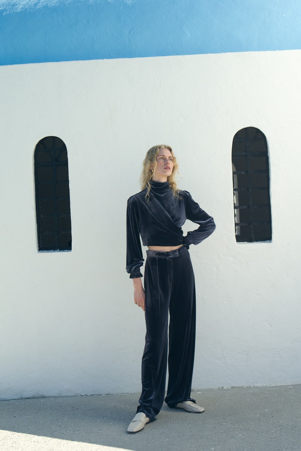 Nazlı Ceren-Melani Kadife Bluz Grey-Bluz-4-Milagron.com