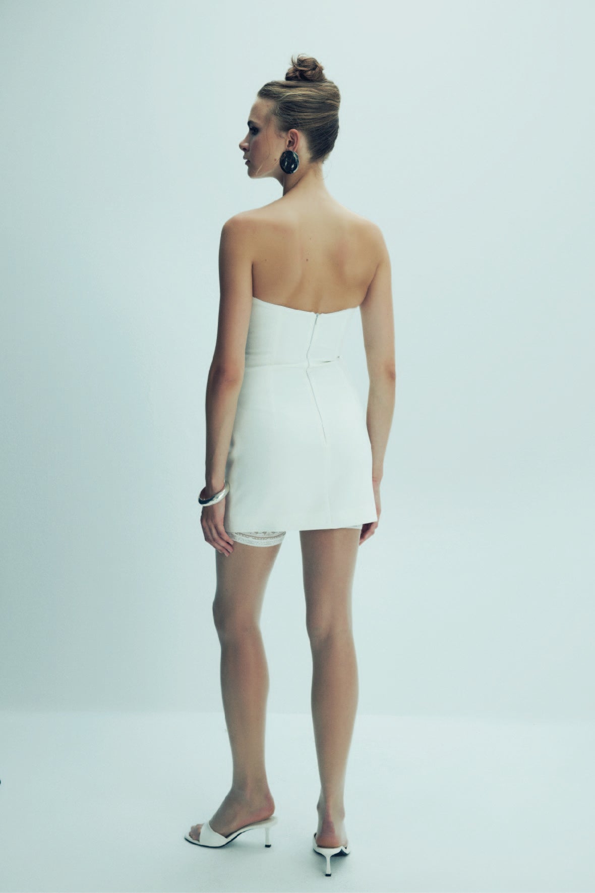 Nazlı Ceren-Miora Krep Mini Elbise Vanilla Ice-Elbise-10-Milagron.com