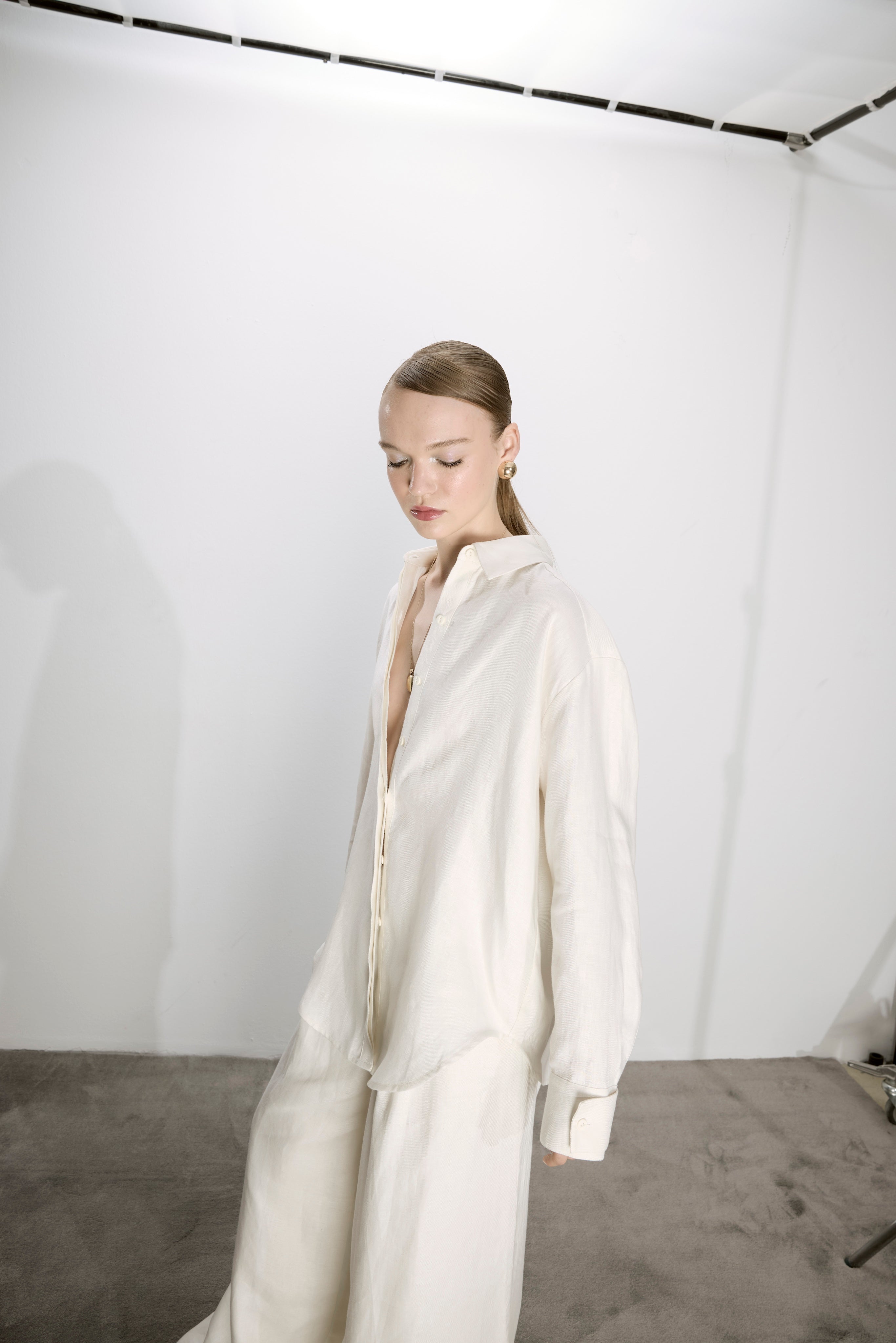 Nazlı Ceren-Ravenna Keten Gömlek Beyaz-Shirts & Tops-4-Milagron.com